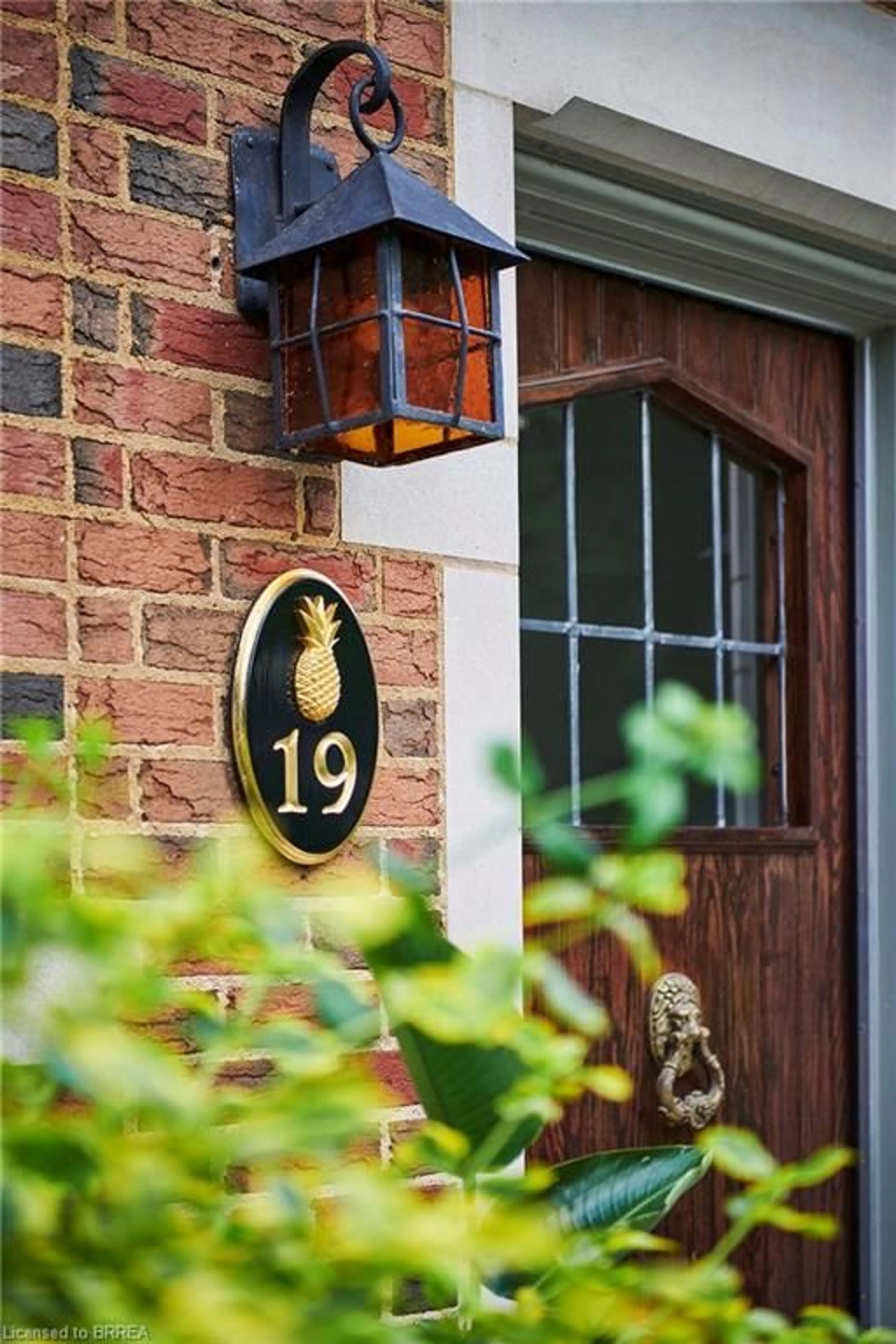Home with brick exterior material, street for 19 Inwood Dr, Brantford Ontario N3T 5J5