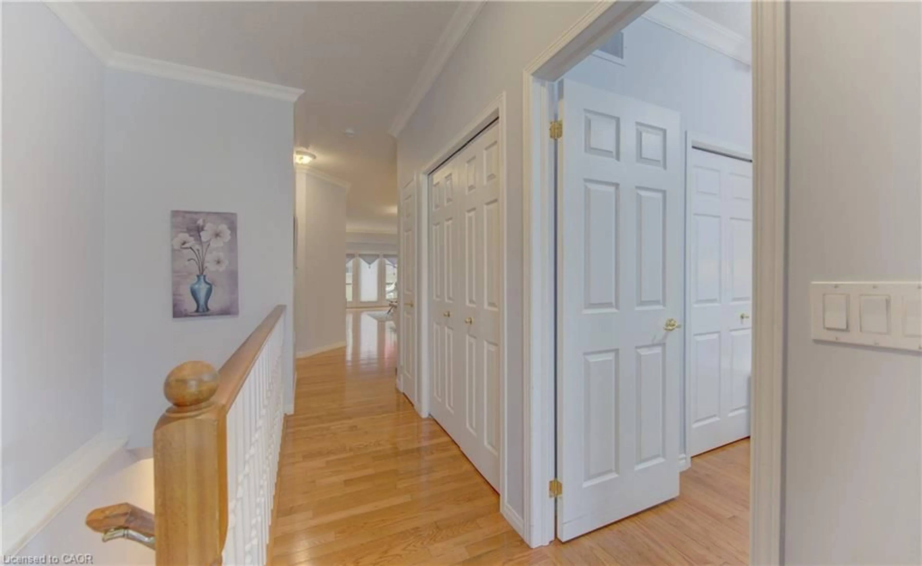 Indoor foyer for 74 Autumn Ridge Trail #33, Kitchener Ontario N2P 2M5