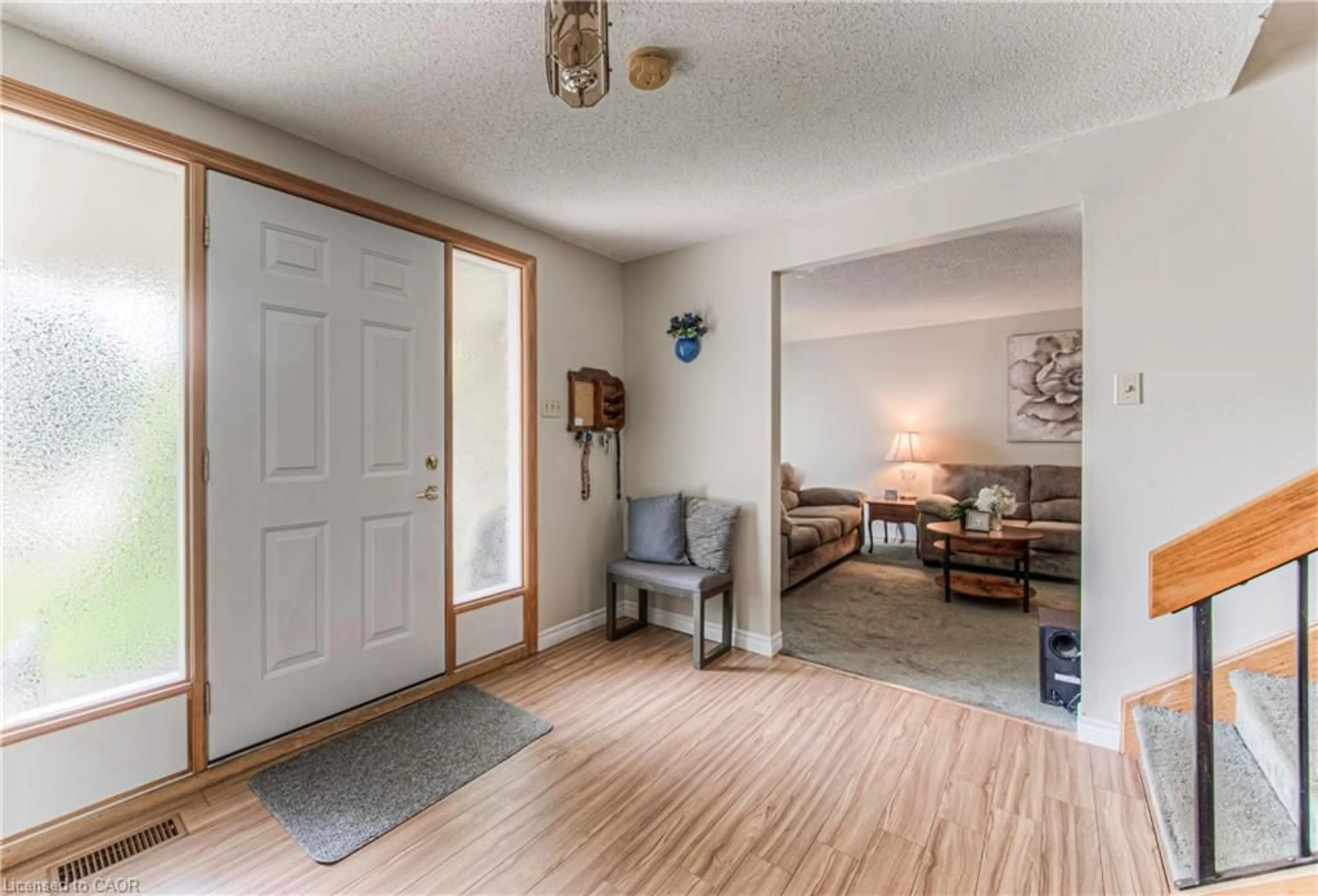 Indoor entryway for 82 Roseneath Cres, Kitchener Ontario N2E 1V9