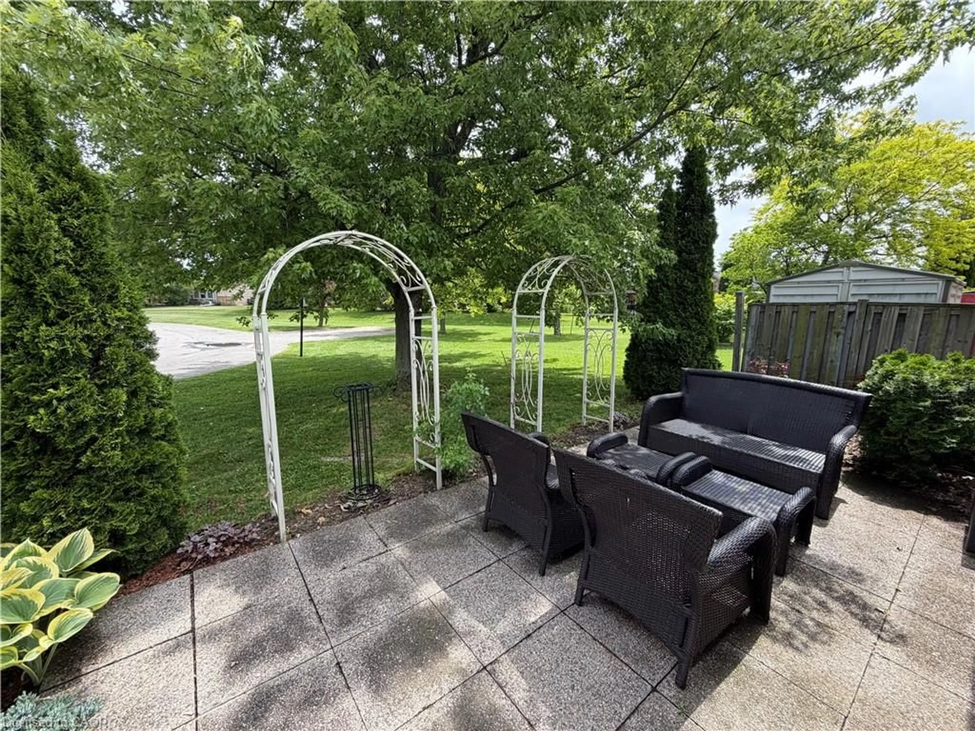 Patio, unknown for 9 Gates Lane, Hamilton Ontario L9B 1T8