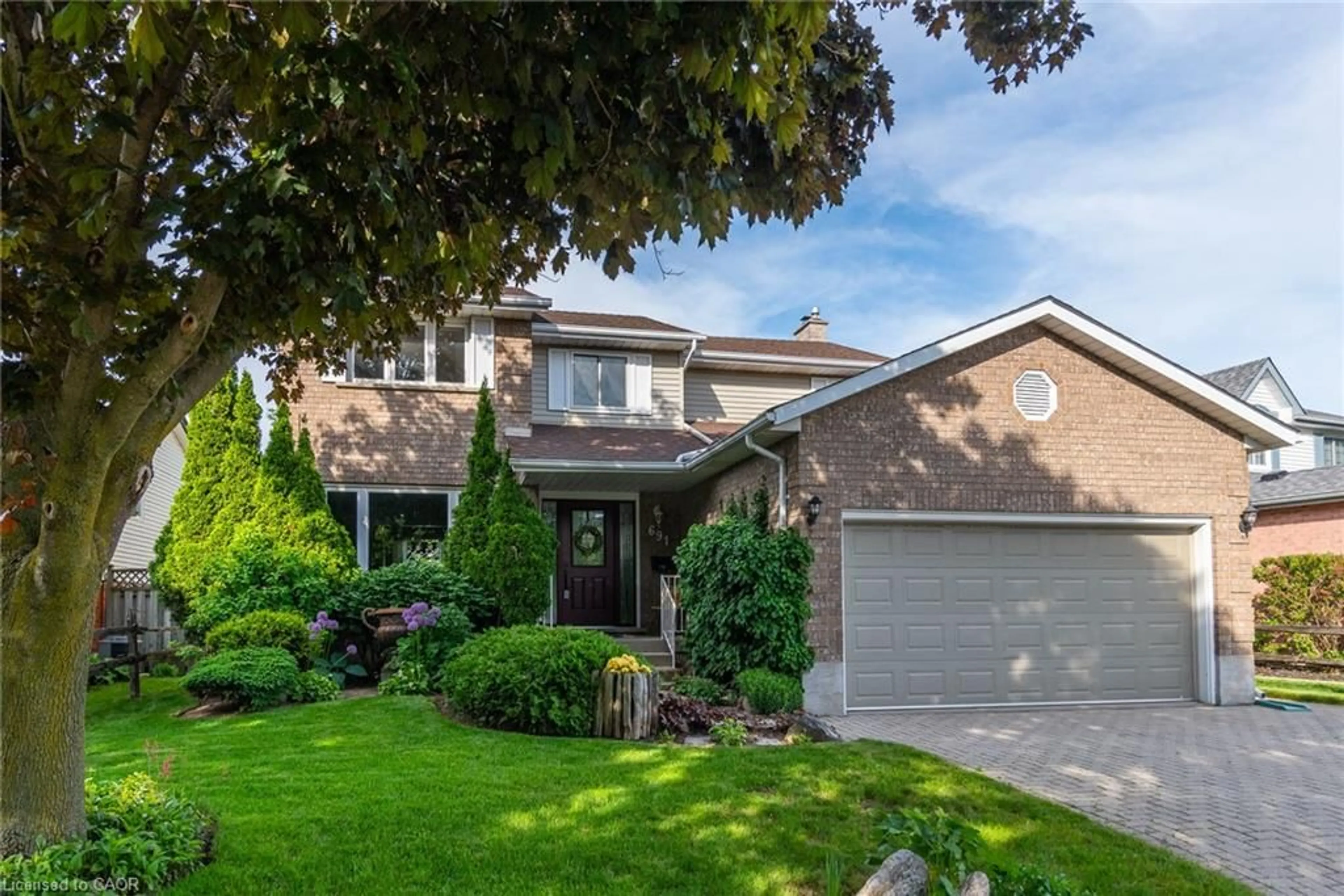 Home with brick exterior material, street for 691 Westheights Dr, Kitchener Ontario N2N 2Z6