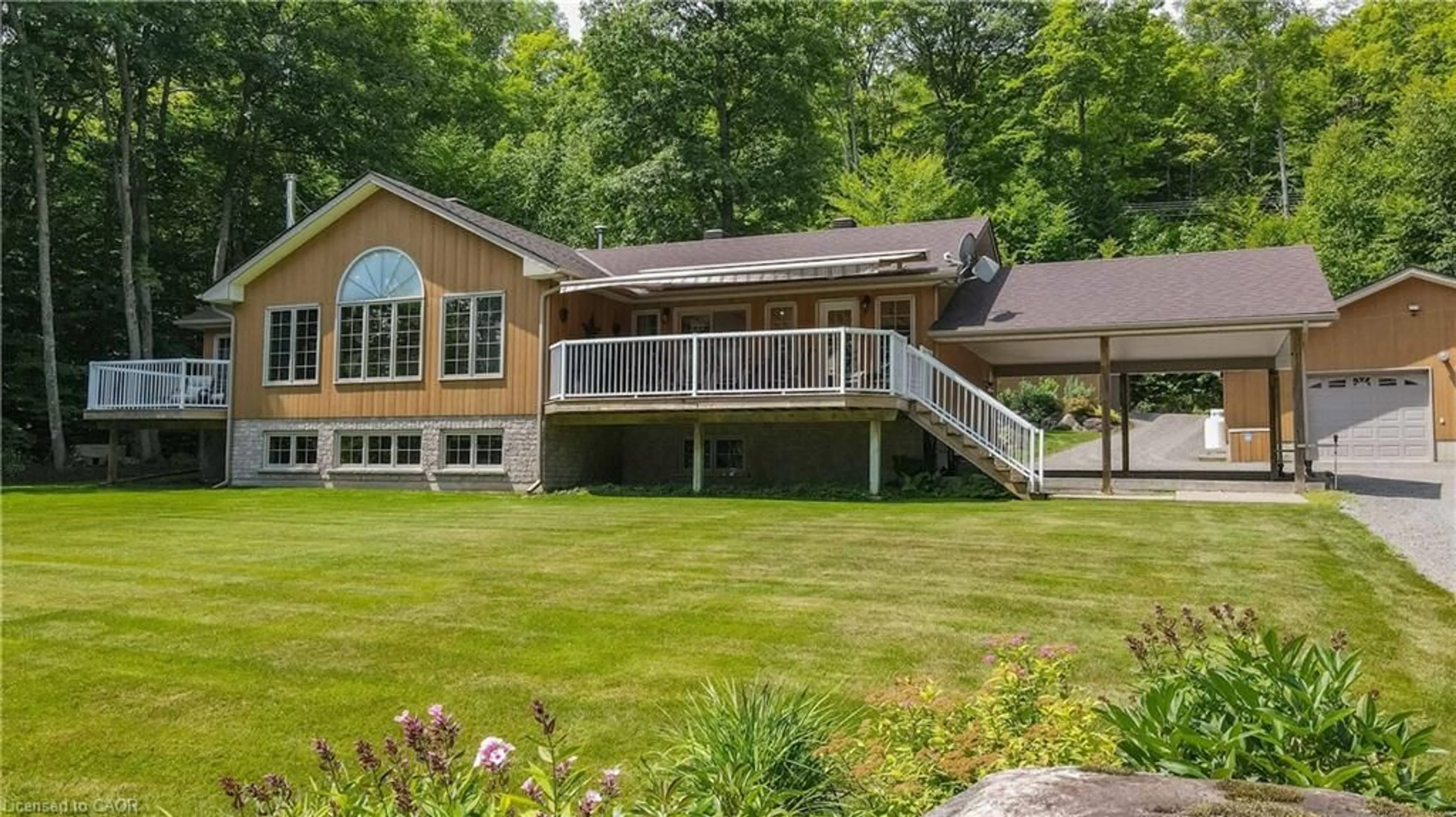Home with vinyl exterior material, water/lake/river/ocean view for 165 Lakeshore Dr, Combermere Ontario K0J 1L0