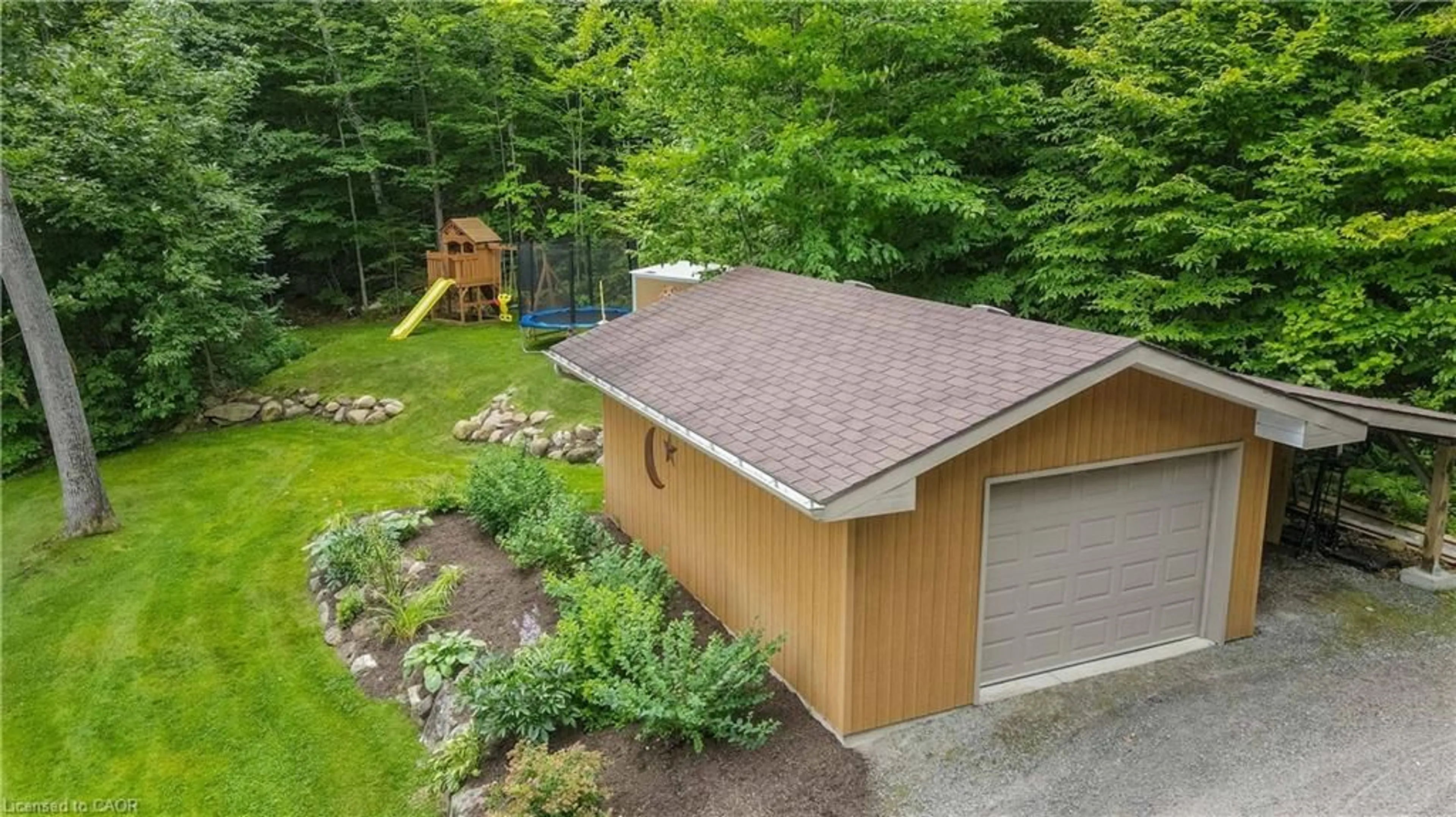 A pic from outside/outdoor area/front of a property/back of a property/a pic from drone, unknown for 165 Lakeshore Dr, Combermere Ontario K0J 1L0