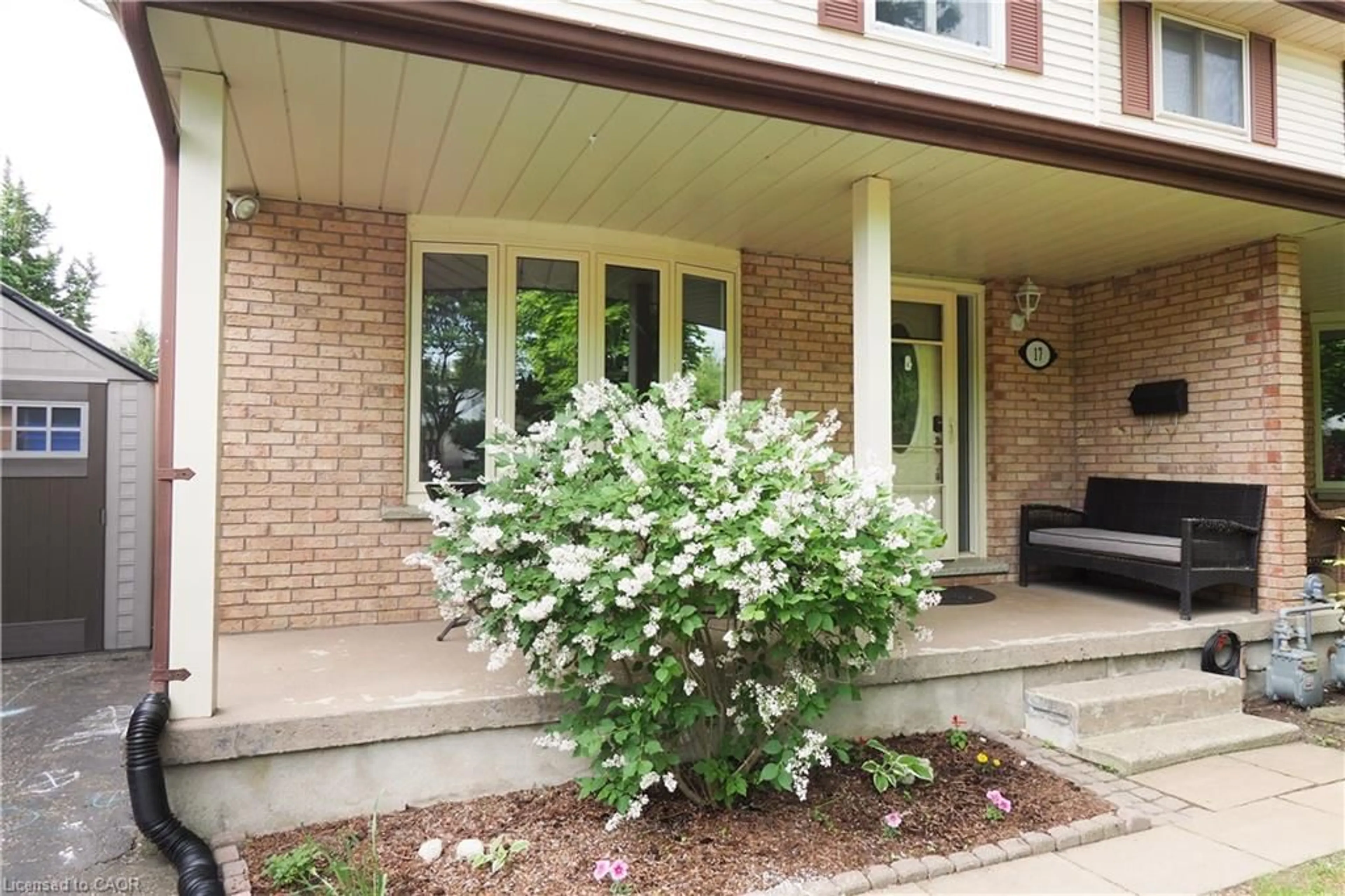 Unknown for 17 Ristau Cres, Kitchener Ontario N2E 3A7