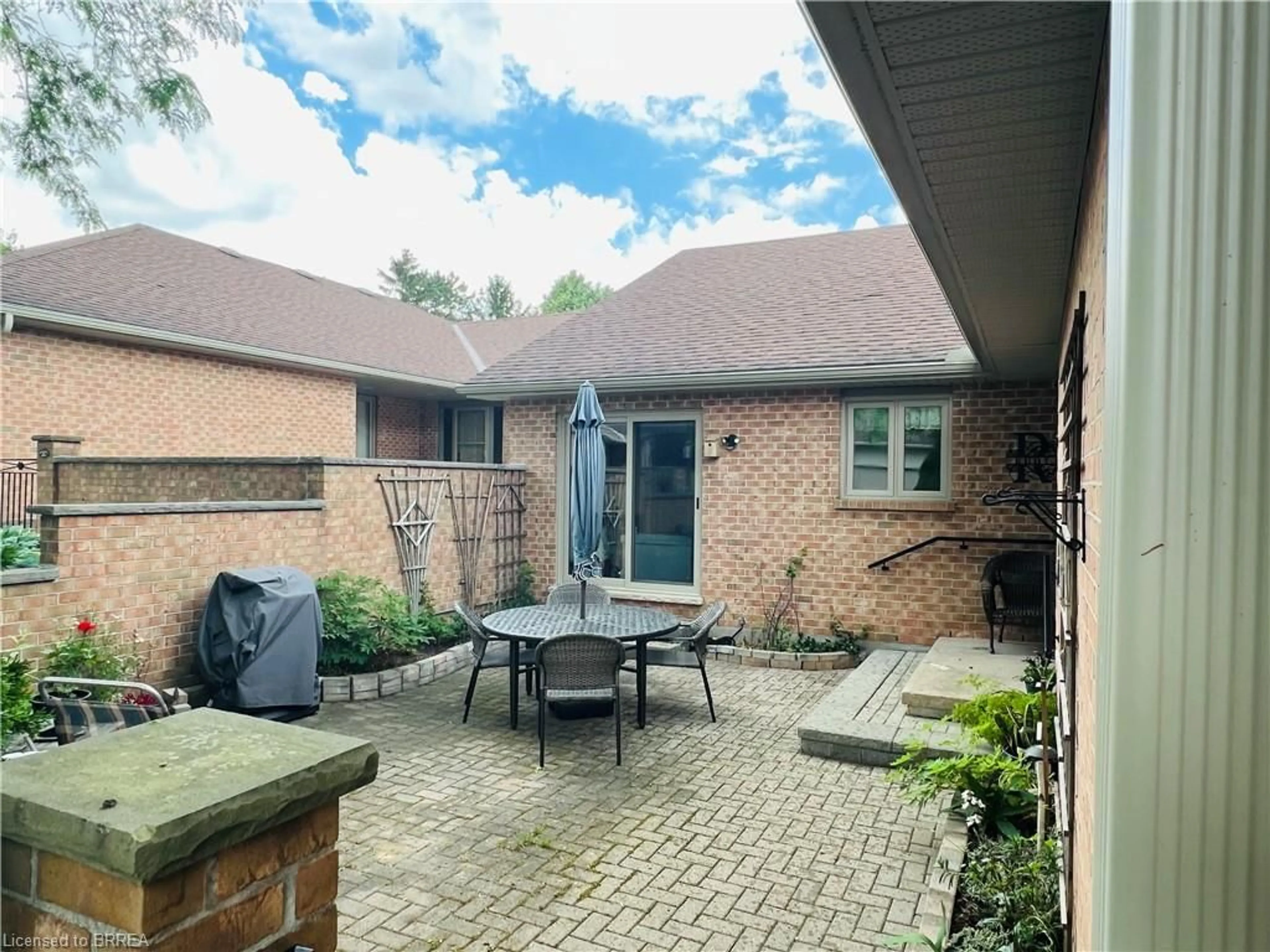 Patio, street for 5 Cadeau Terr #24, London Ontario N6K 4H1