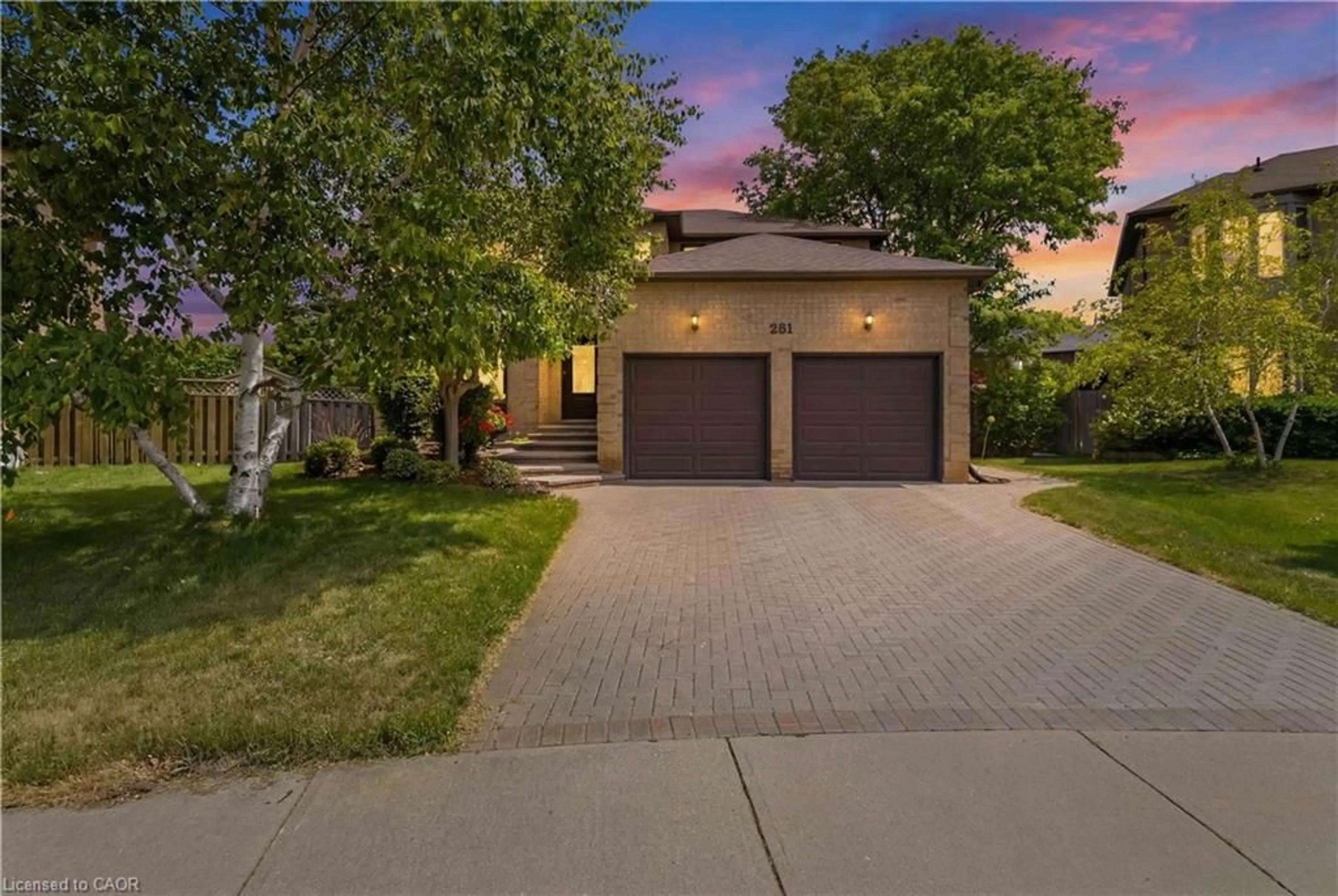 Unknown for 281 Leacock Ave, Oakville Ontario L6H 5J3