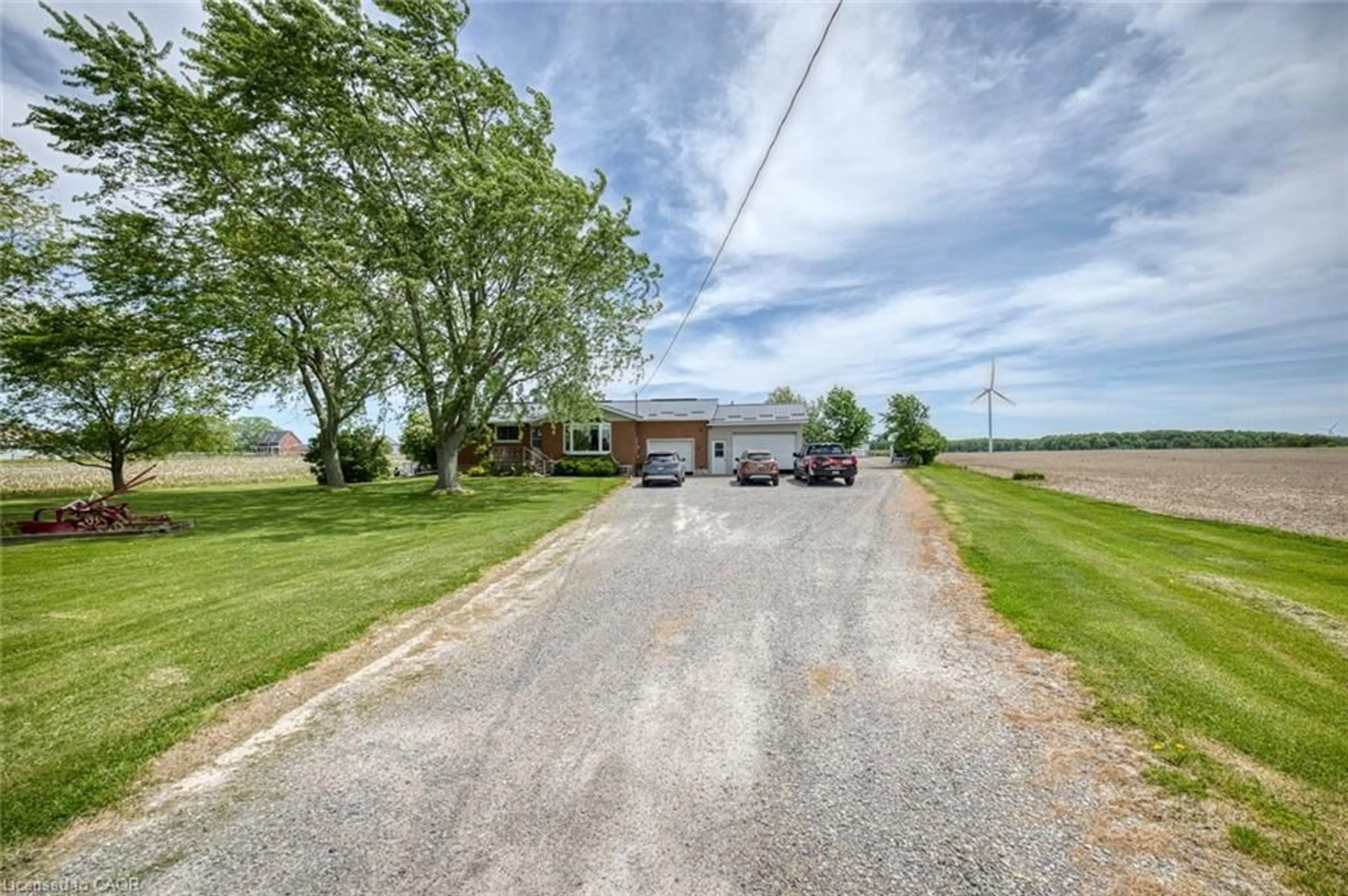 A pic from outside/outdoor area/front of a property/back of a property/a pic from drone, street for 4276 Haldimand Road 20, Dunnville Ontario N1A 2W3