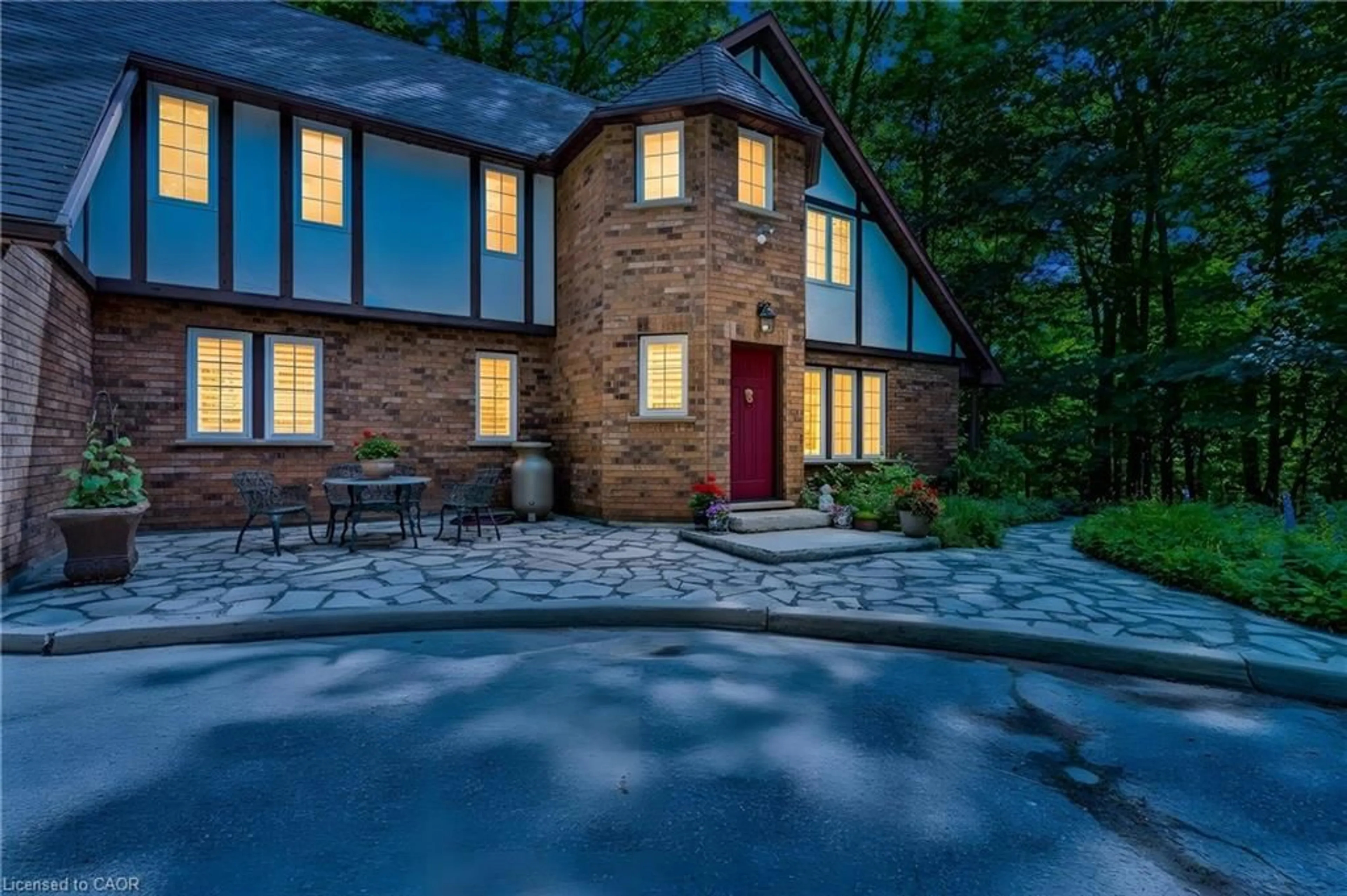 Home with brick exterior material, street for 110 Grand Ridge Dr, Cambridge Ontario N1S 4E4