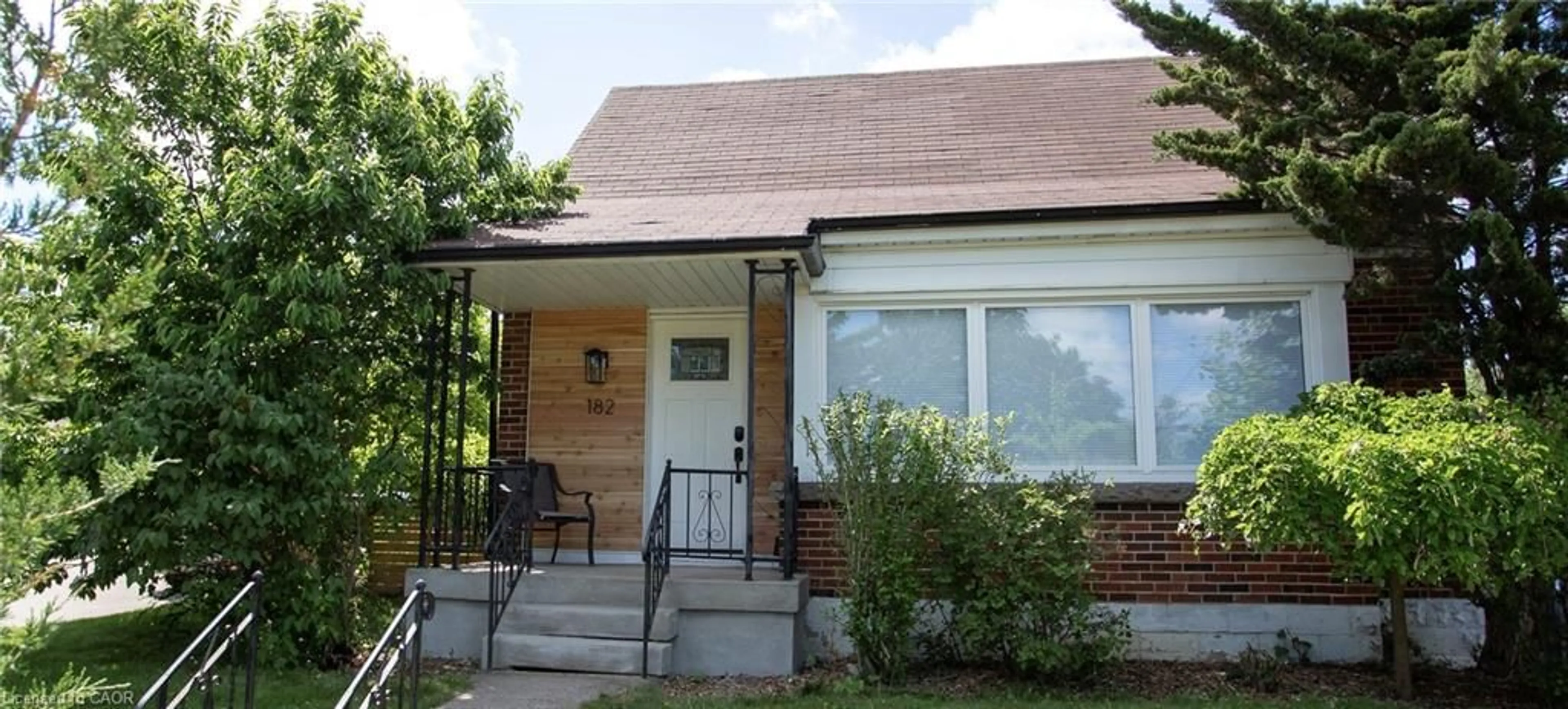 Home with brick exterior material, street for 182 Erindale Ave, Hamilton Ontario L8K 4R4