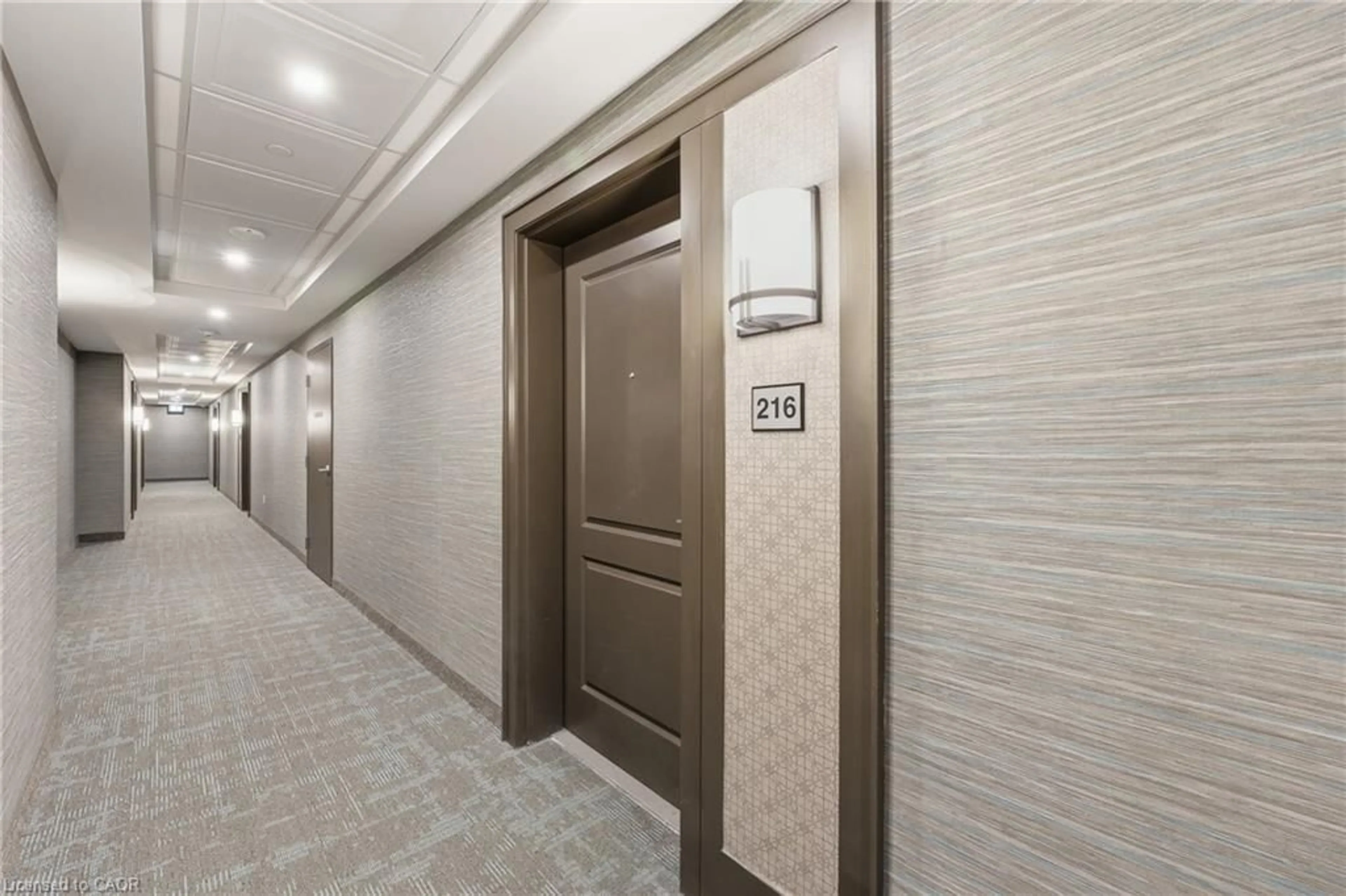 Indoor foyer for 460 Dundas St #216, Waterdown Ontario L8B 2A5
