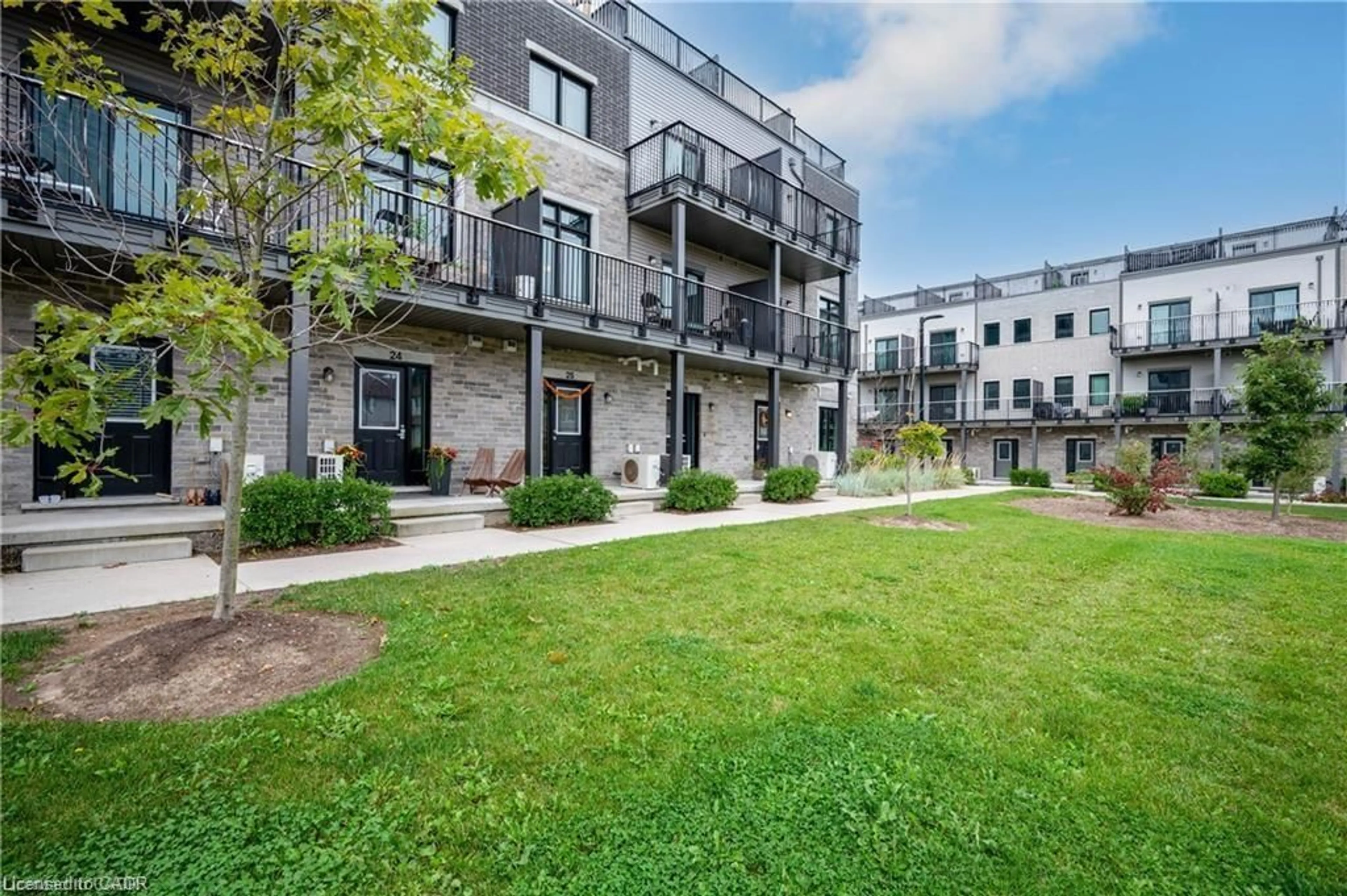 Patio, street for 107 Westra Dr #27, Guelph Ontario N1K 0B9