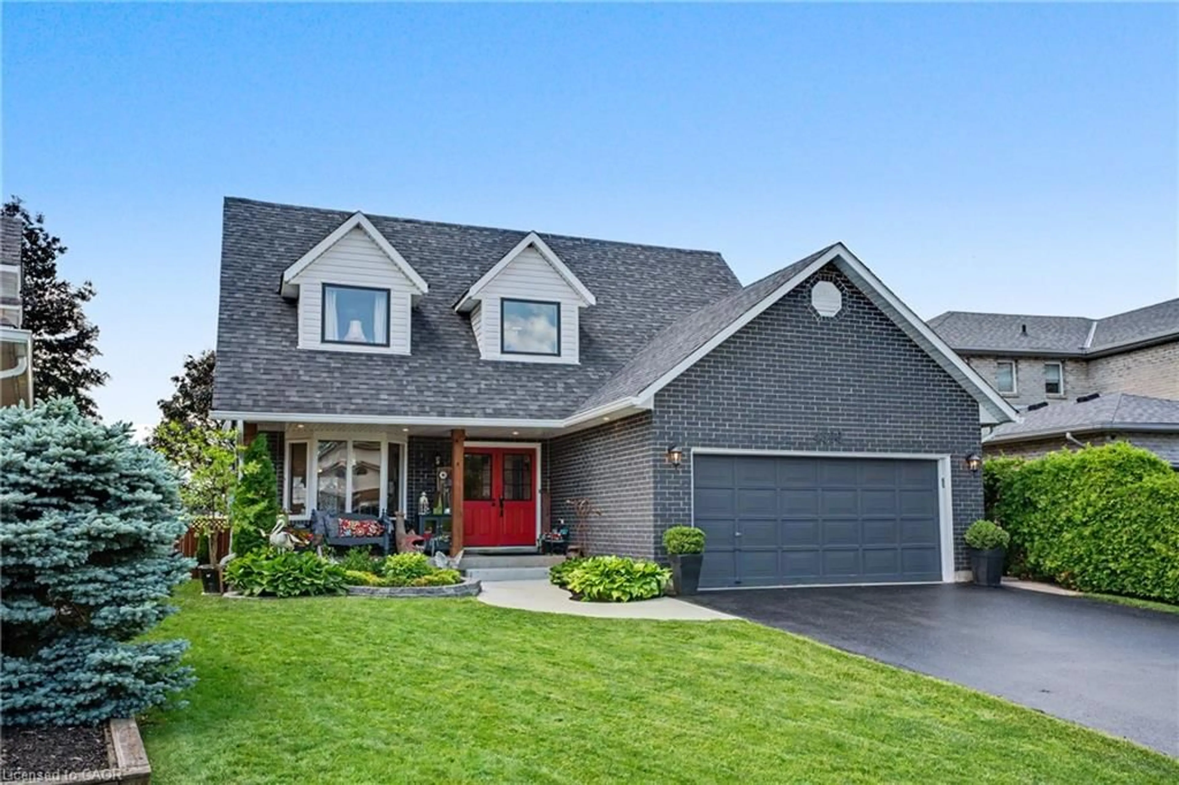 Home with brick exterior material, street for 4566 Cedarbrook Lane, Beamsville Ontario L0R 1B5