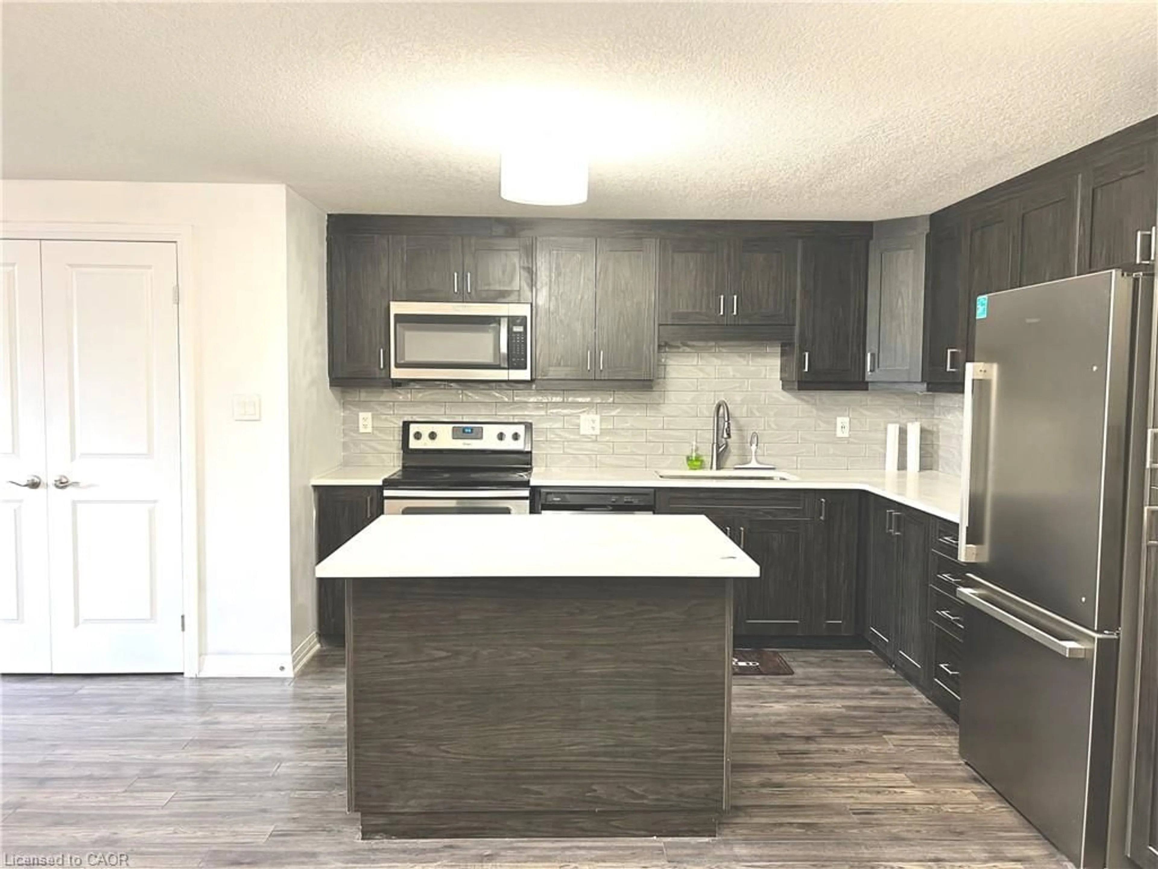 Open concept kitchen, unknown for 1989 Ottawa St #64H, Kitchener Ontario N2E 0G7