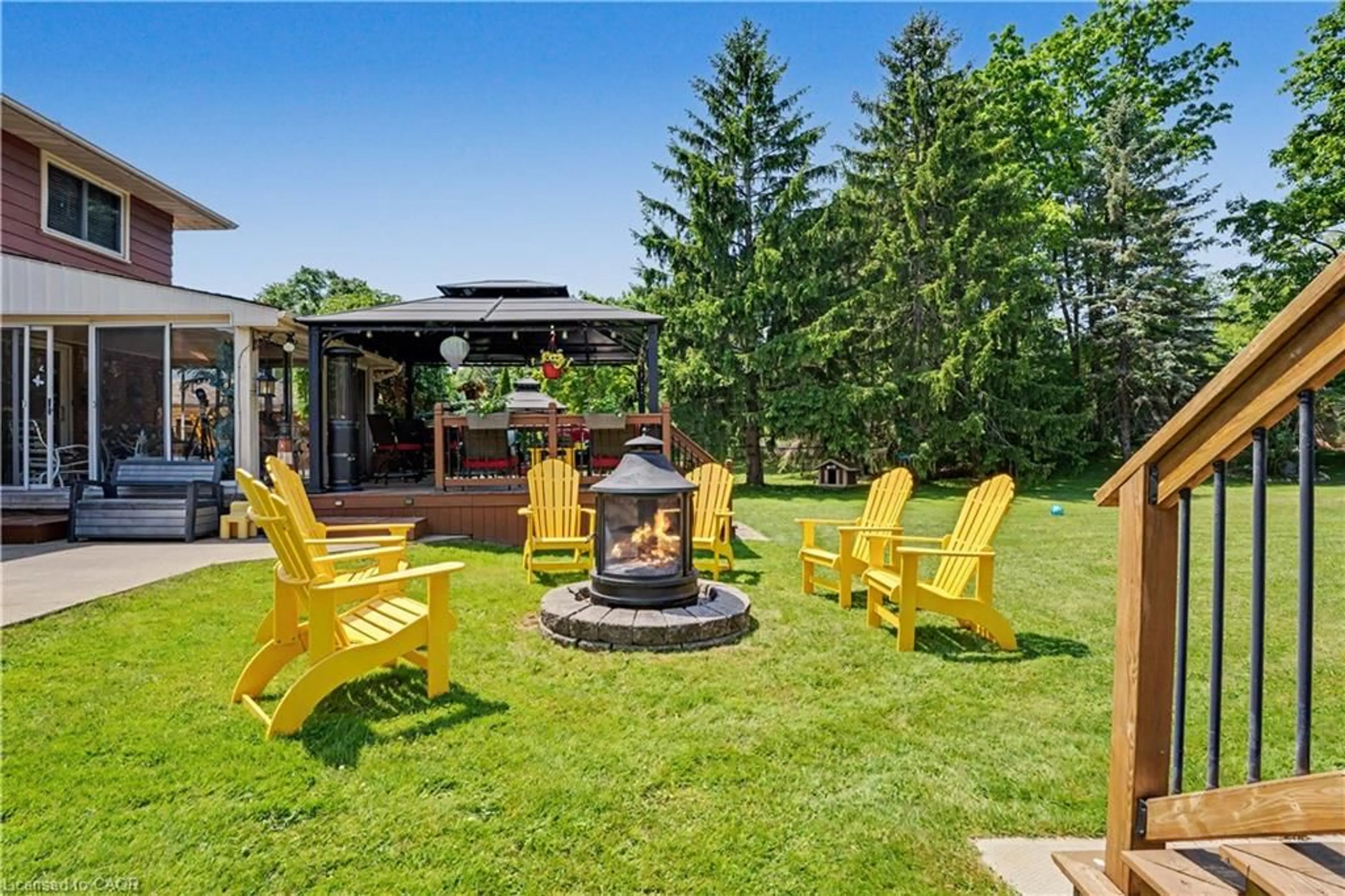 Patio, unknown for 7361 Harte Cds, Niagara Falls Ontario L2J 3S4