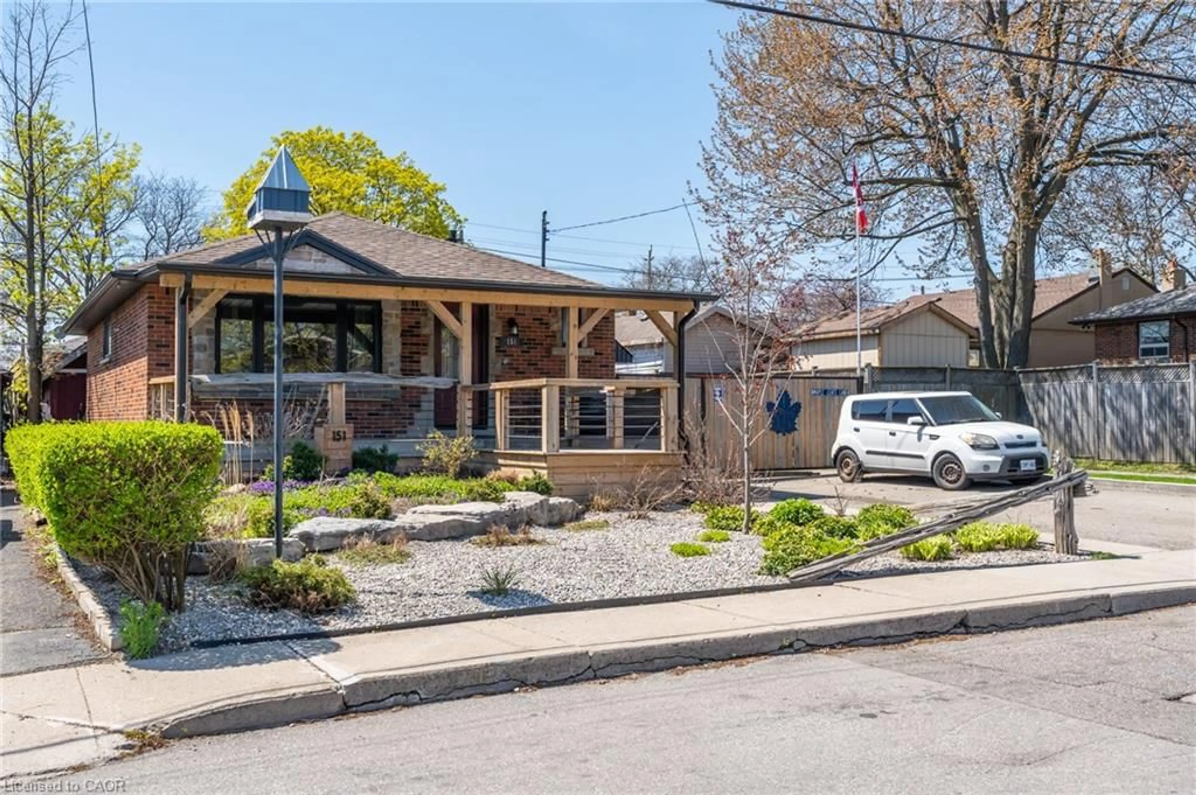 Unknown for 151 Winchester Blvd, Hamilton Ontario L8V 3K5