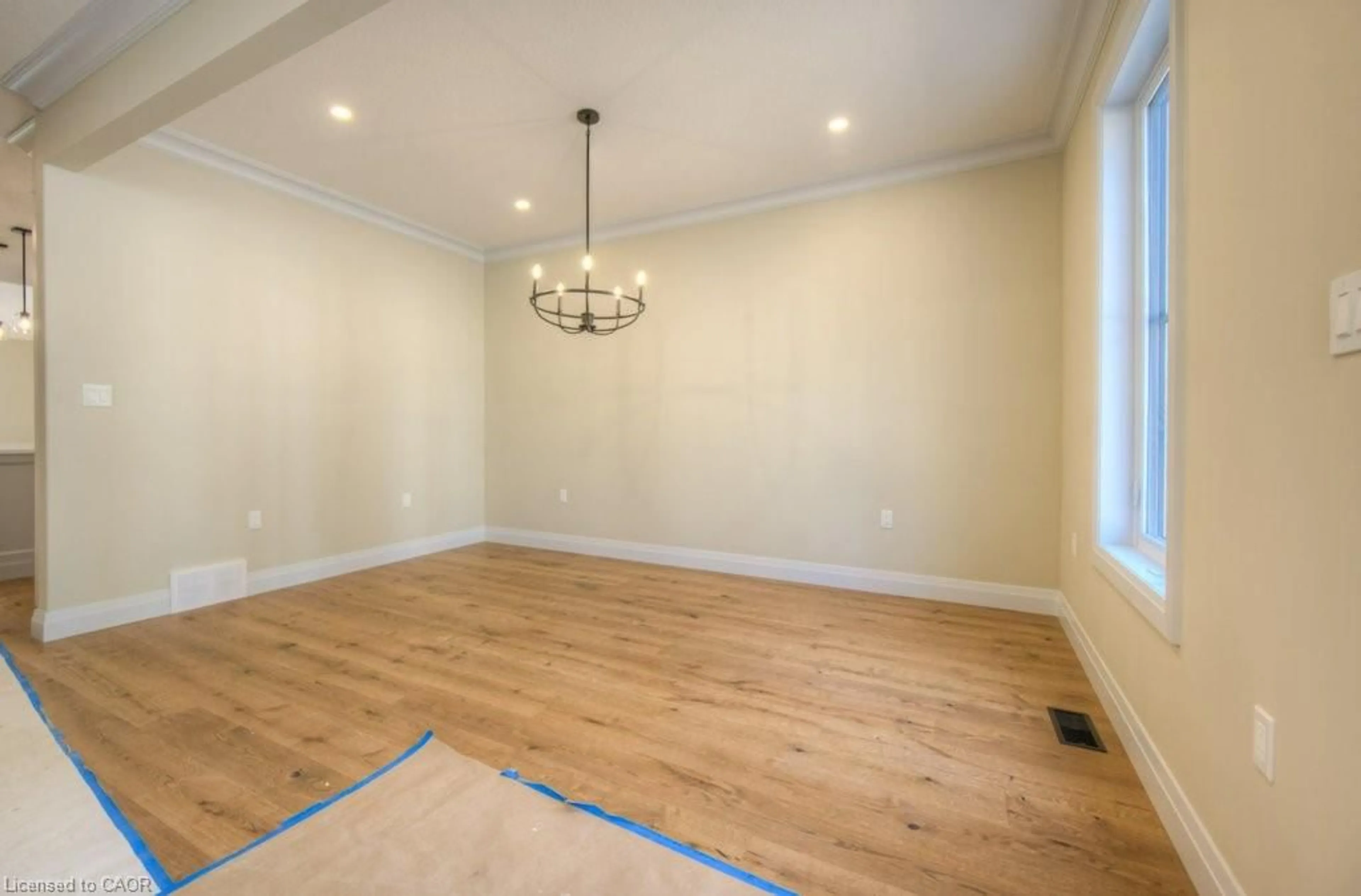 A pic of a room for 45 Blair Rd #4, Cambridge Ontario N1S 2H8