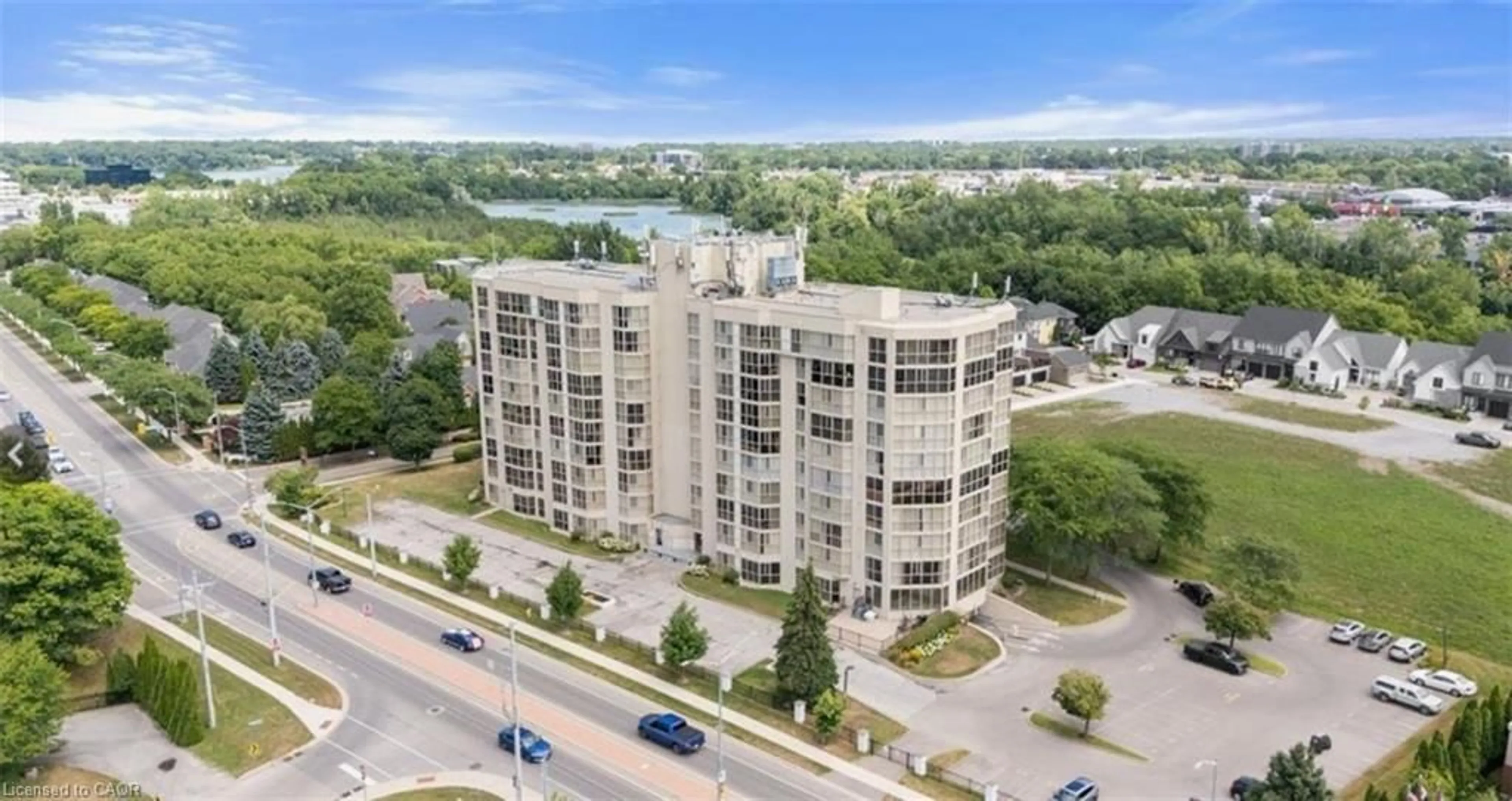A pic from outside/outdoor area/front of a property/back of a property/a pic from drone, water/lake/river/ocean view for 162 Martindale Rd #801, St. Catharines Ontario L2S 3S4