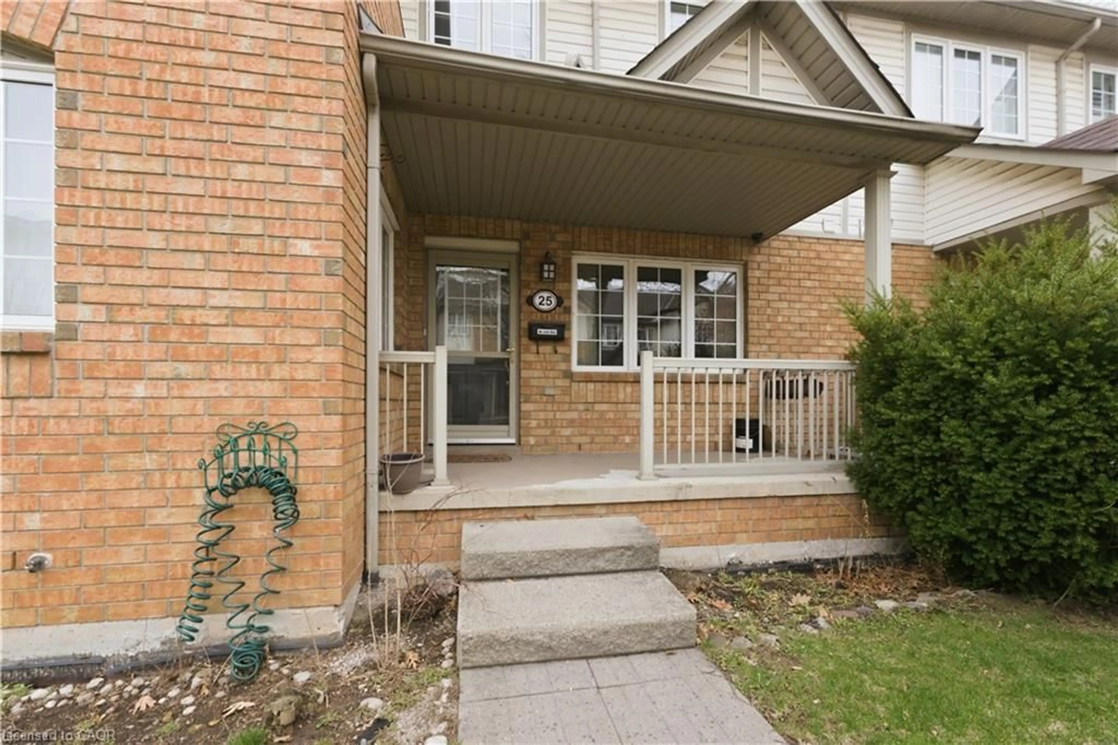 Unknown for 100 Beddoe Dr #25, Hamilton Ontario L8P 4Z2