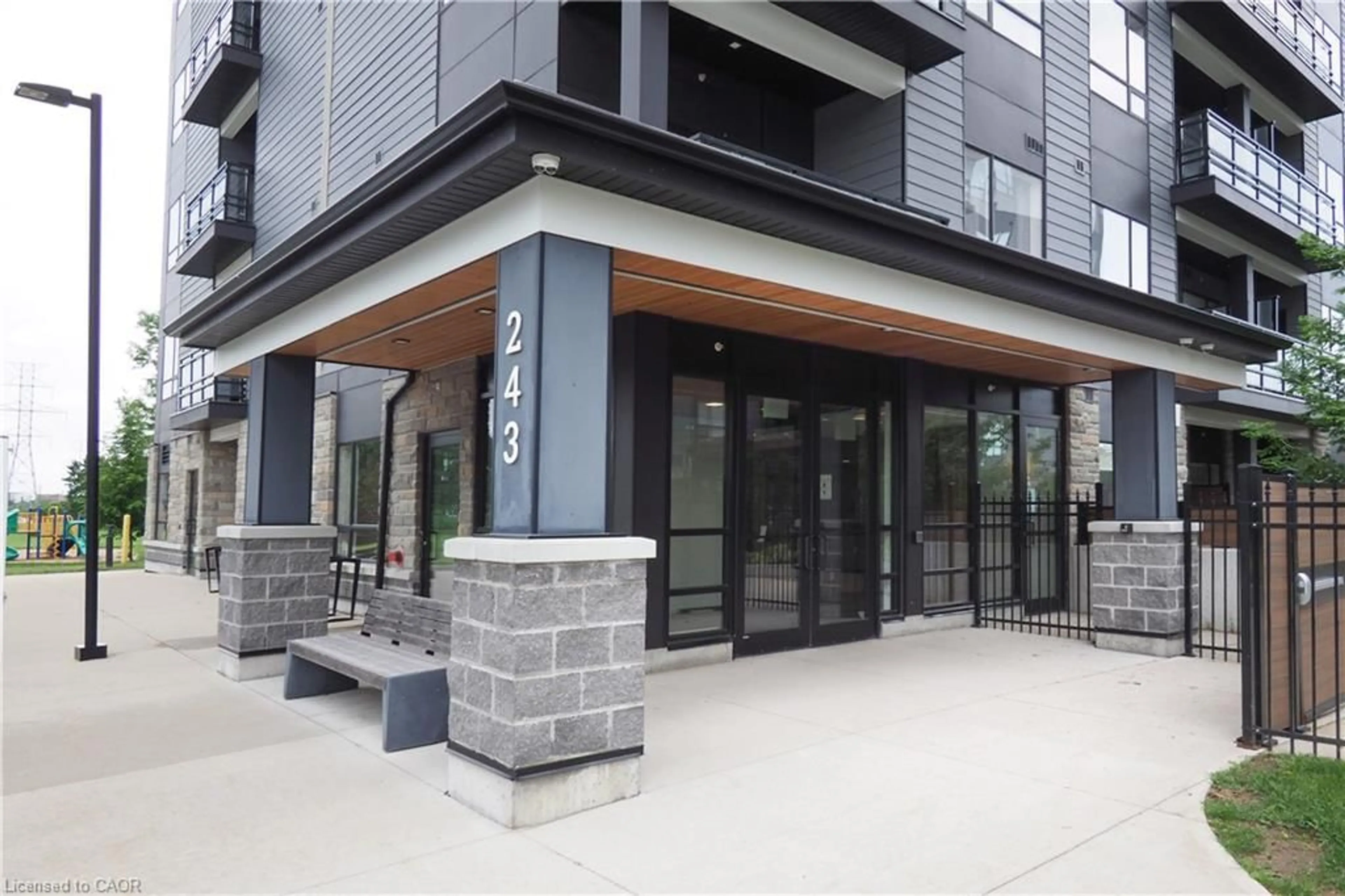Patio, building for 243 Northfield Dr #408, Waterloo Ontario N2K 0H2