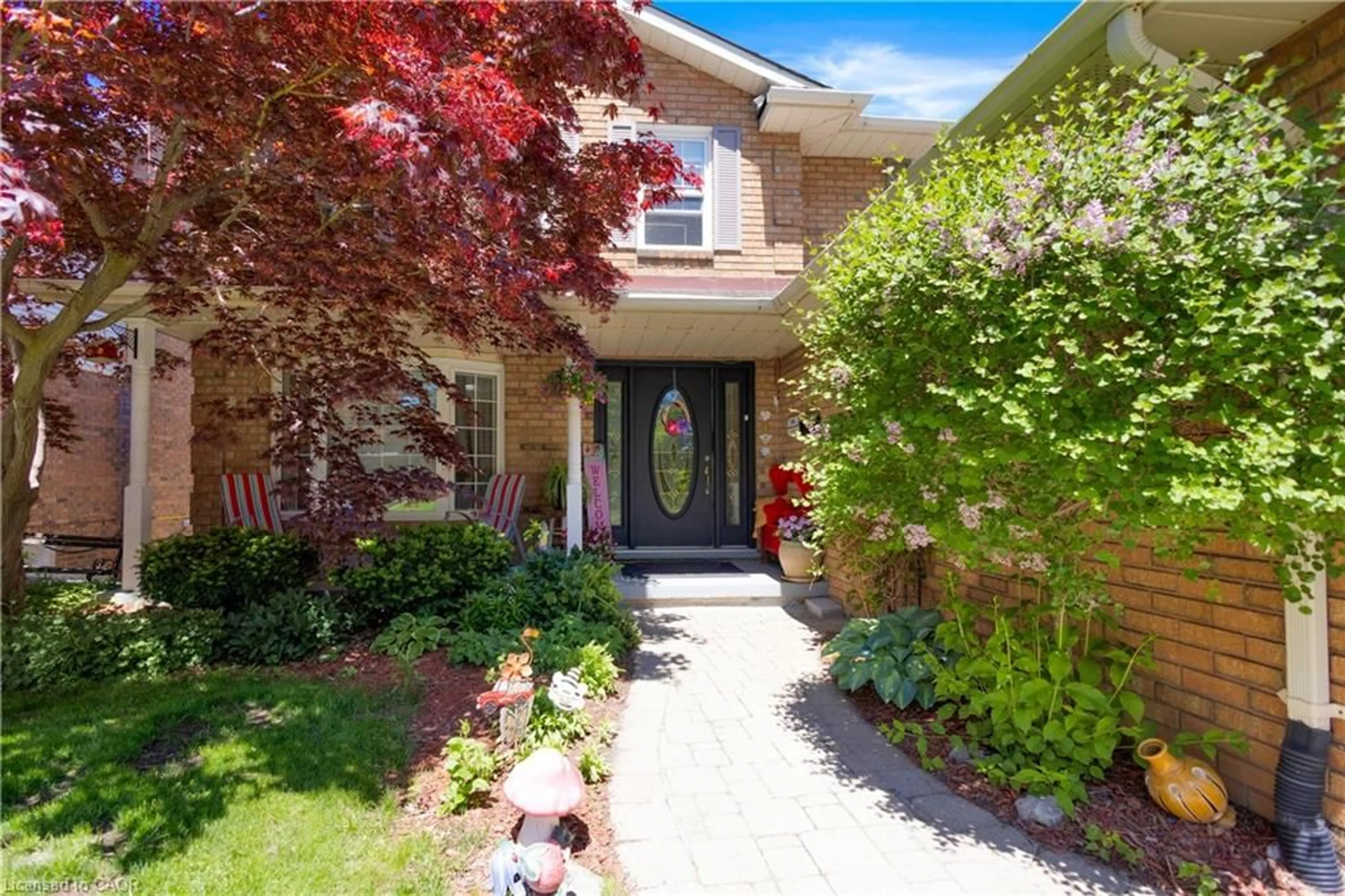 Home with brick exterior material, street for 64 Woodview Cres, Kitchener Ontario N2A 3E3