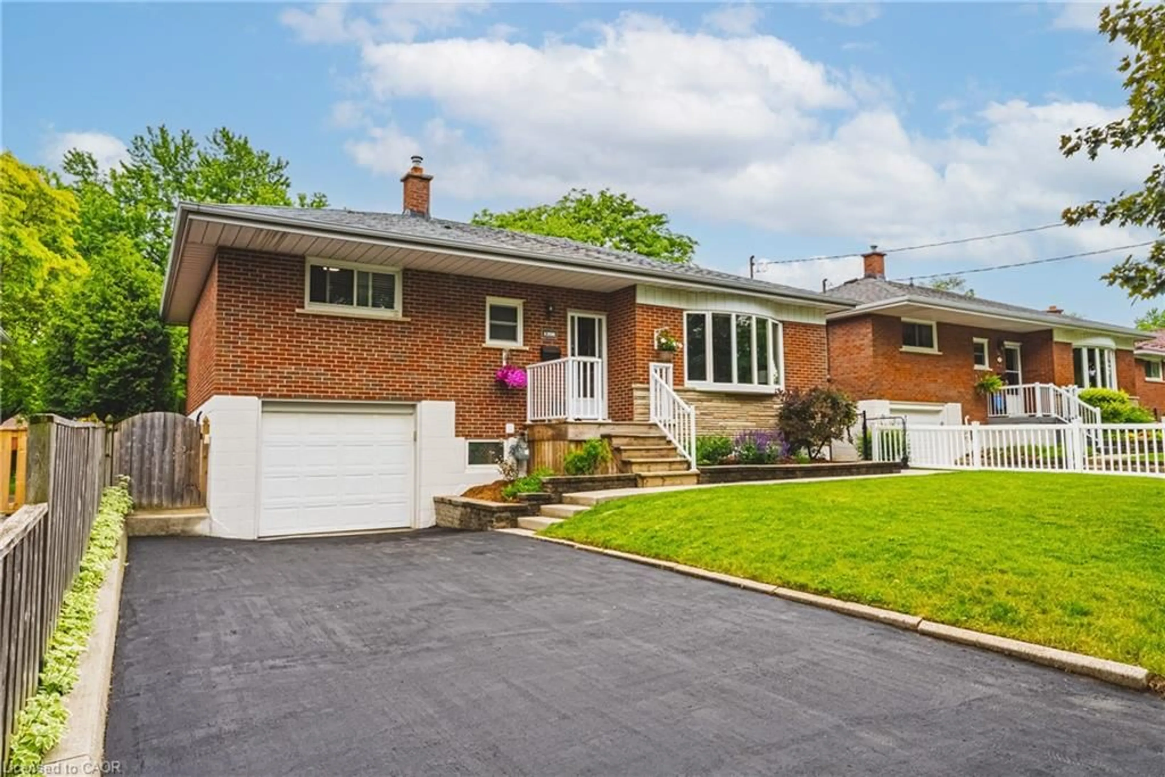Home with brick exterior material, street for 1208 Homewood Dr, Burlington Ontario L7P 2M4