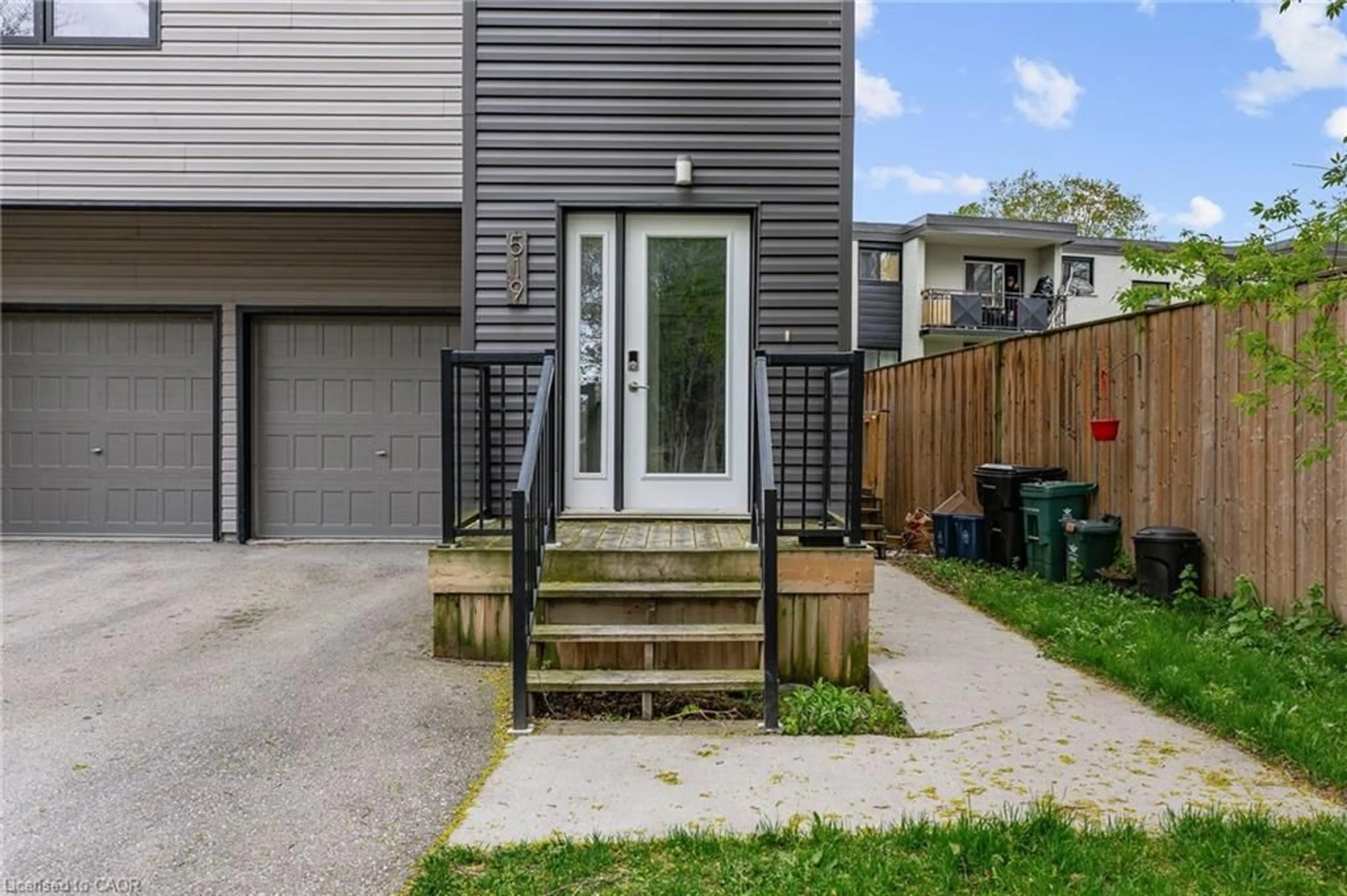 Unknown for 519 Duke St, Kitchener Ontario N2H 3Y7