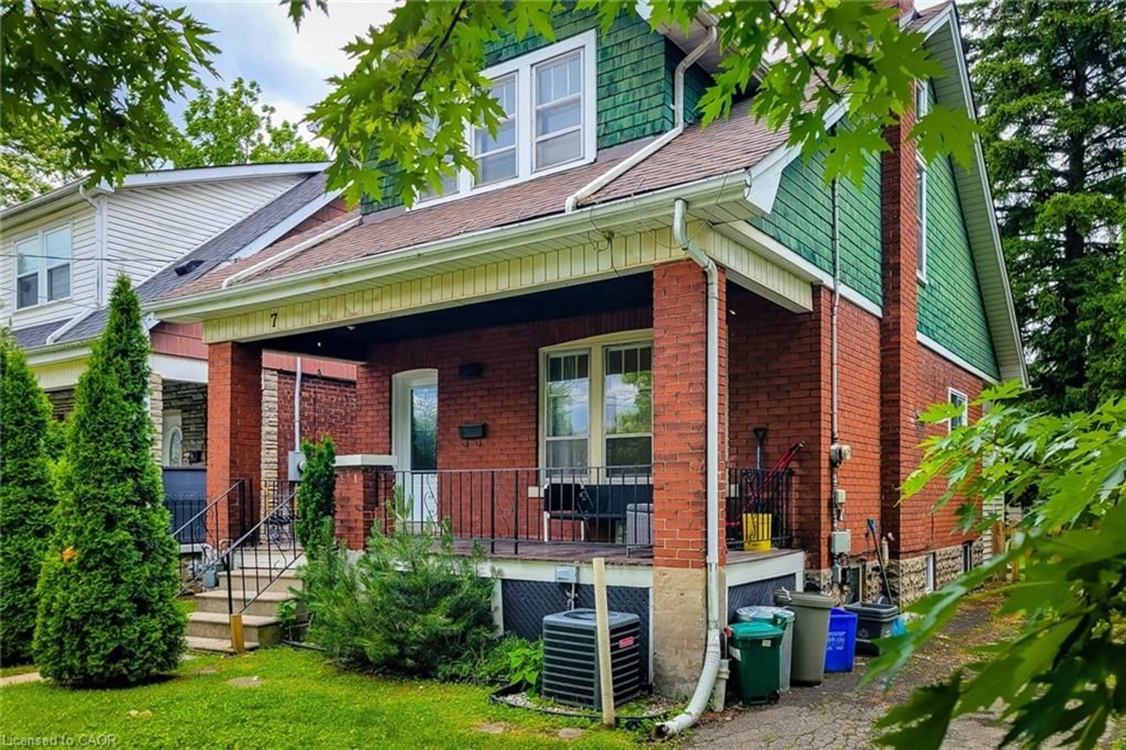 Home with brick exterior material, street for 7 Norfolk St, Hamilton Ontario L8S 3J9
