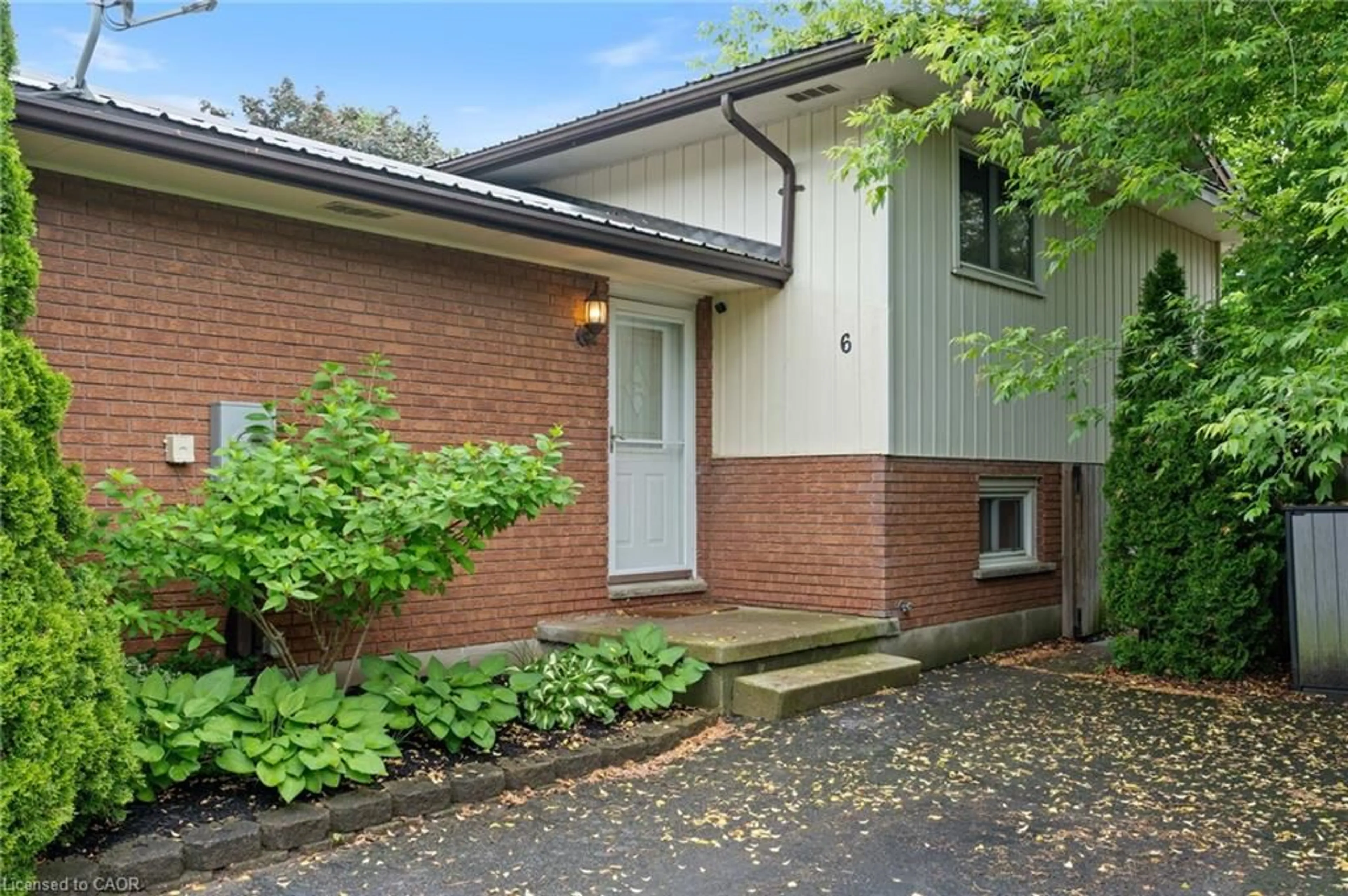 Home with brick exterior material, street for 6 Kelly Ave, Simcoe Ontario N3Y 4V5