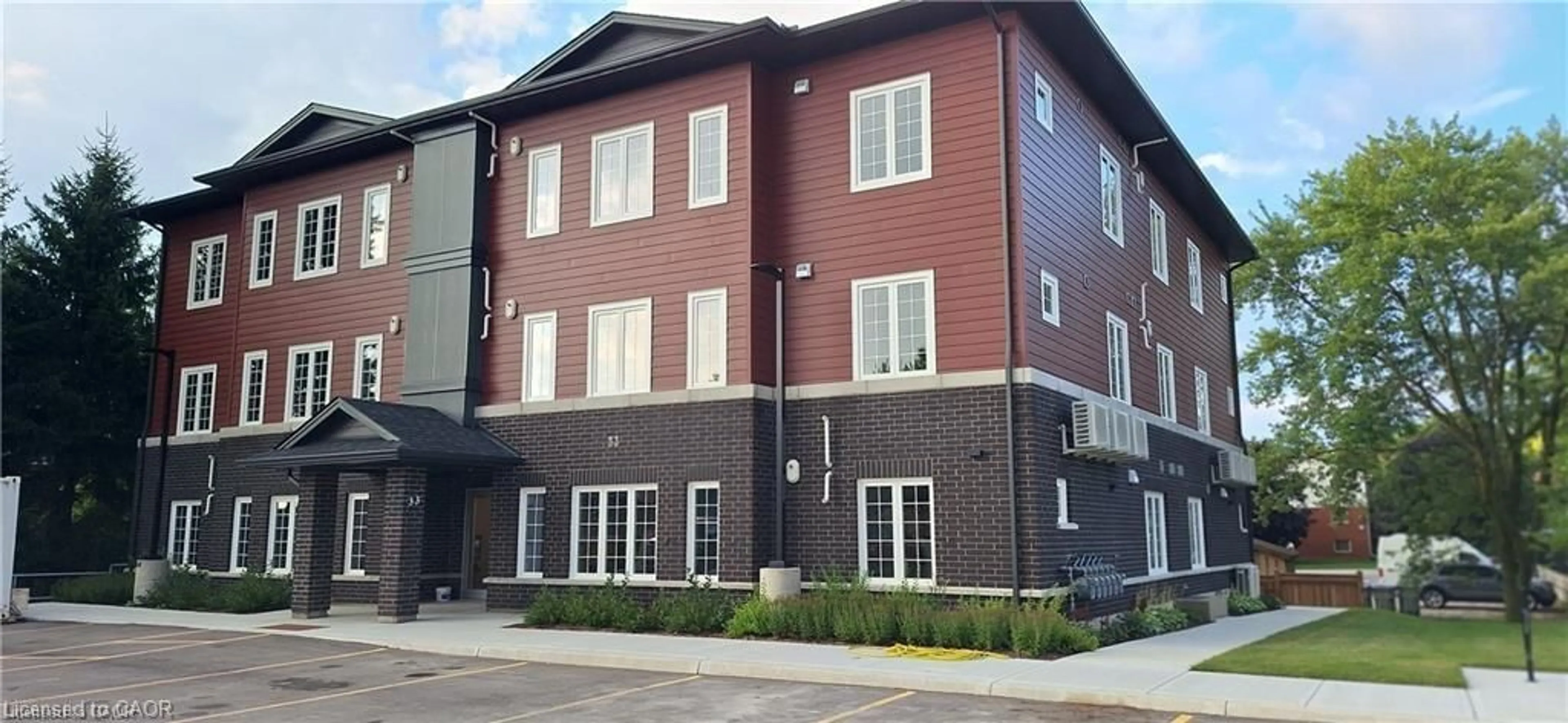 Unknown for 33 Murray Crt #1, Milverton Ontario N0K 1M0
