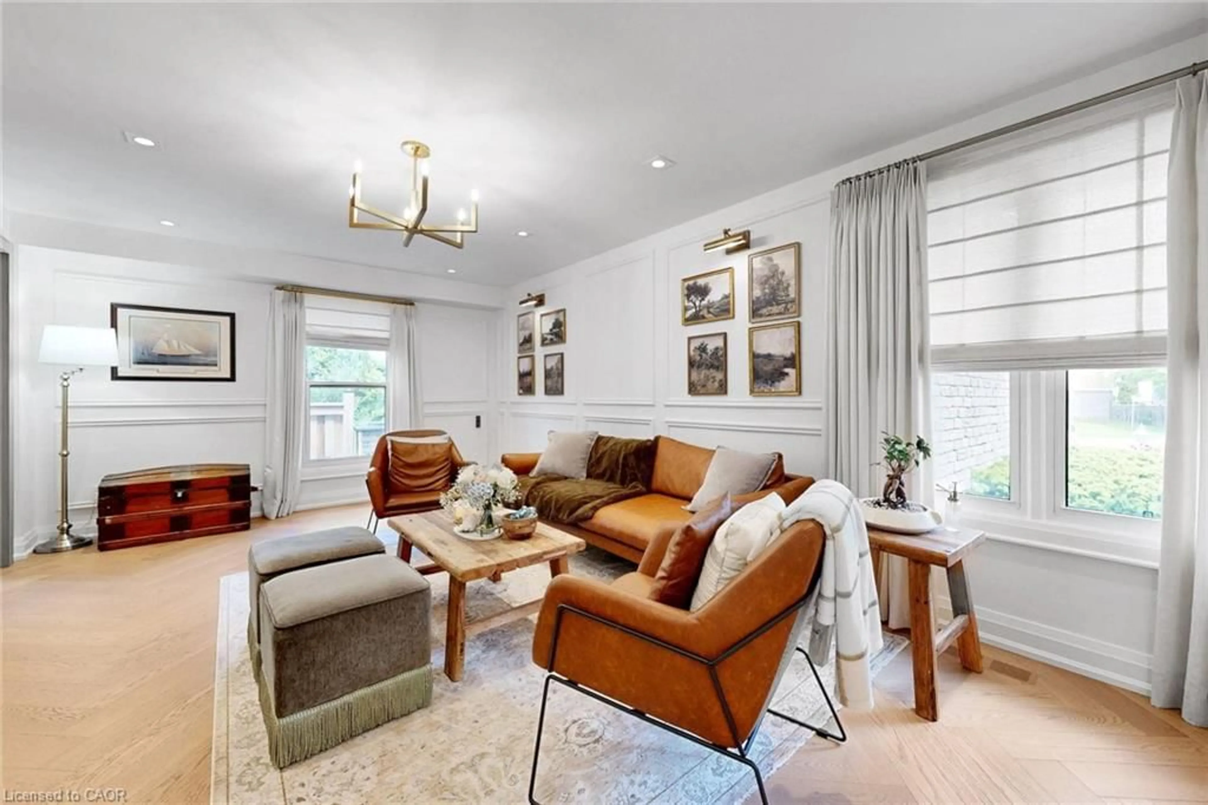 Living room with furniture, unknown for 39B Newington Cres, Toronto Ontario M9C 5B7