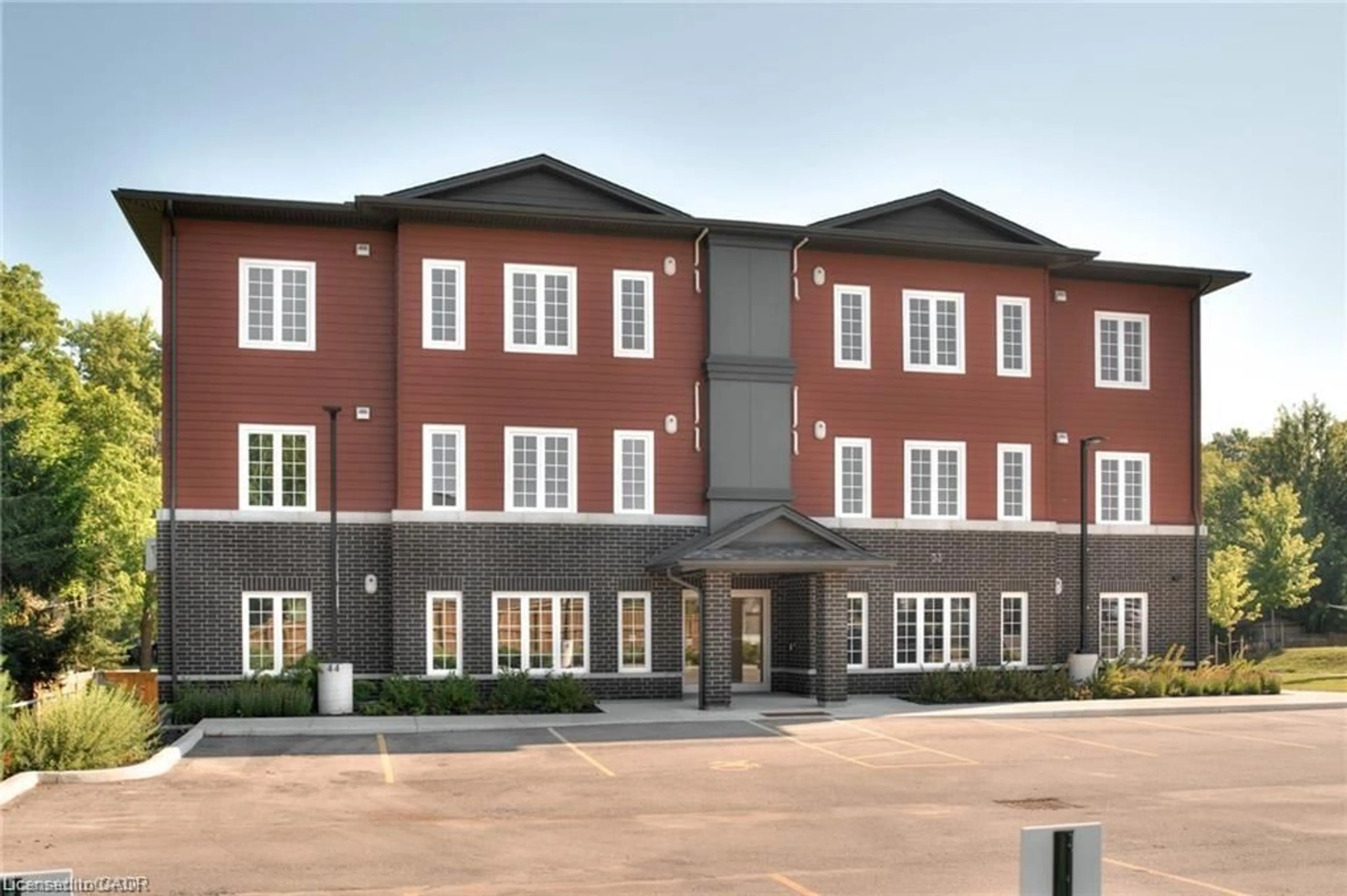 Unknown for 33 Murray Crt #11, Milverton Ontario N0K 1M0