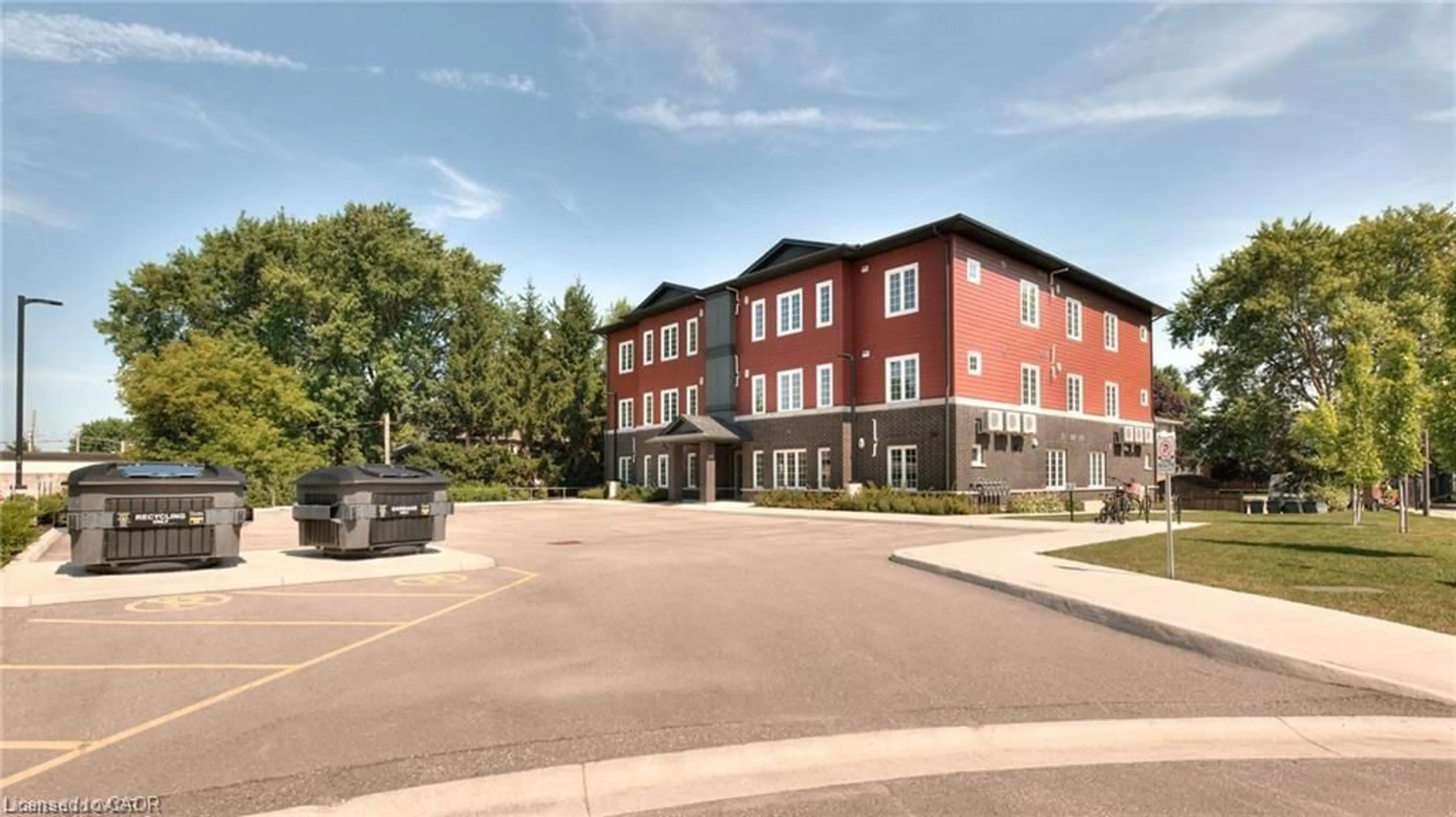 Unknown for 33 Murray Crt #11, Milverton Ontario N0K 1M0