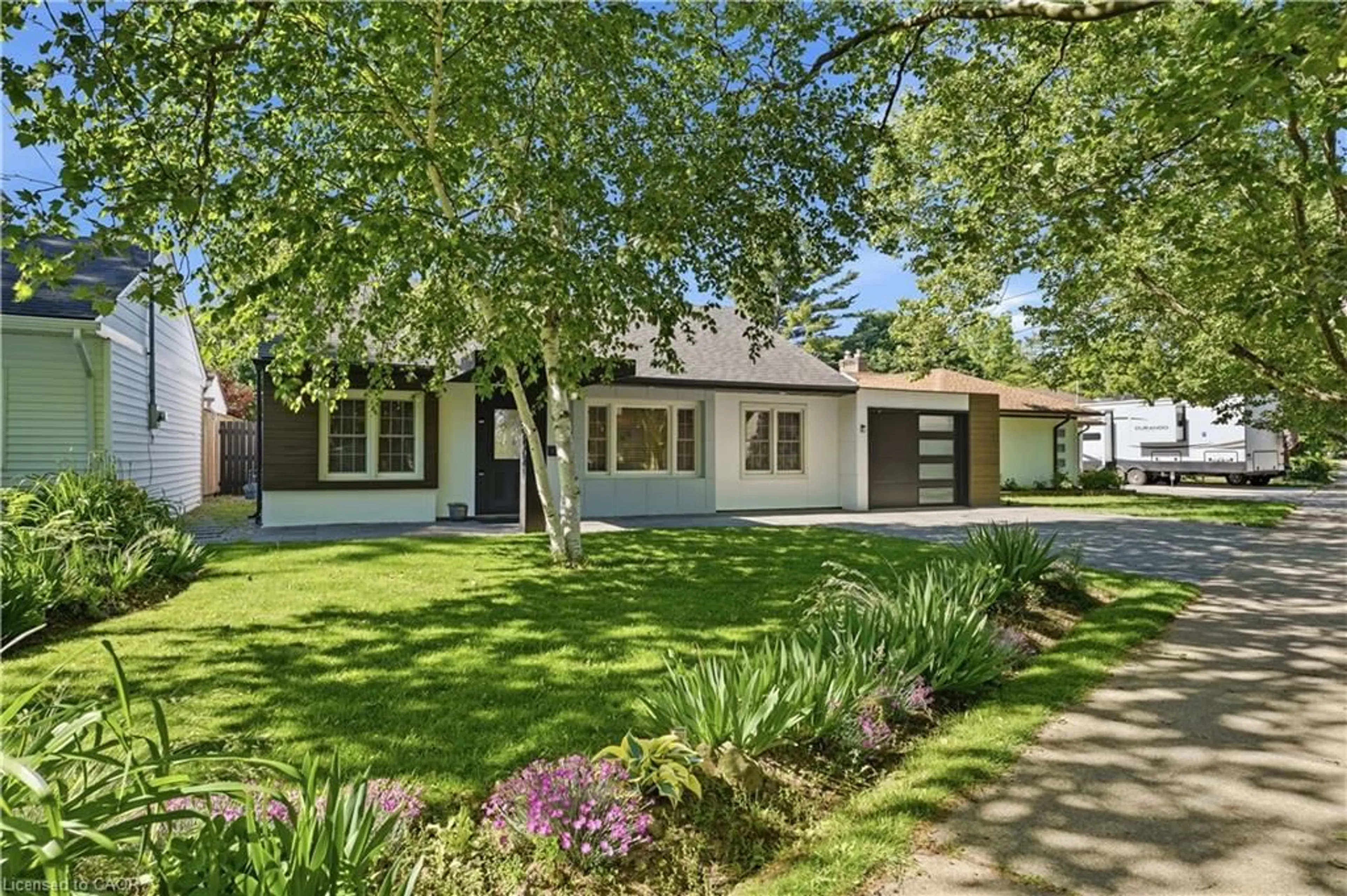 Home with brick exterior material, street for 50 Beamer Ave, St. Catharines Ontario L2M 2L3