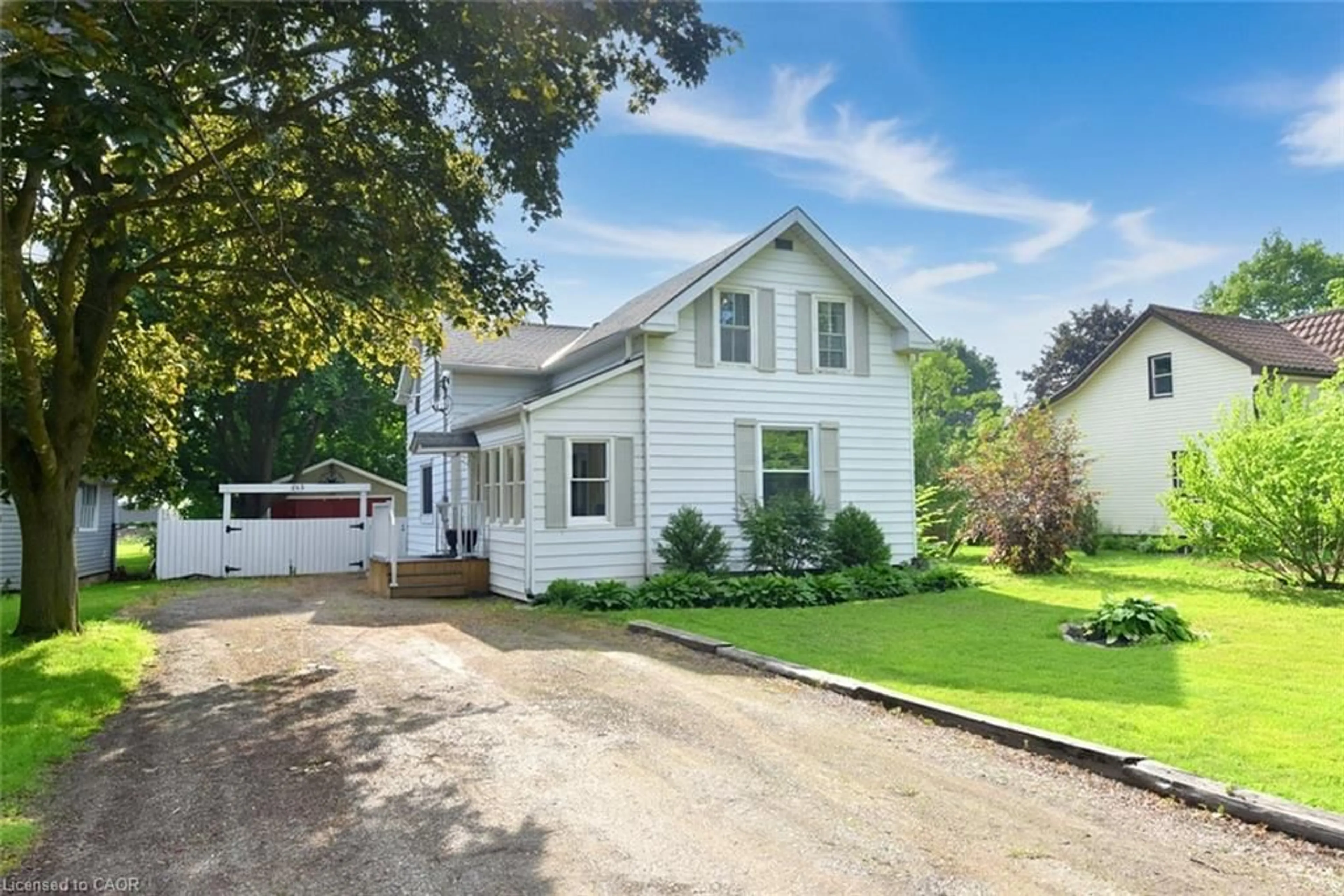 A pic from outside/outdoor area/front of a property/back of a property/a pic from drone, street for 353 Maple Ave, Burford Ontario N0E 1A0