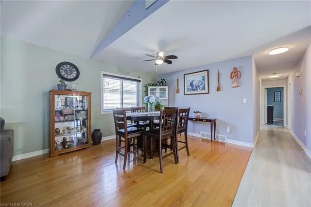 7880 Ascot Cir, Niagara Falls 5