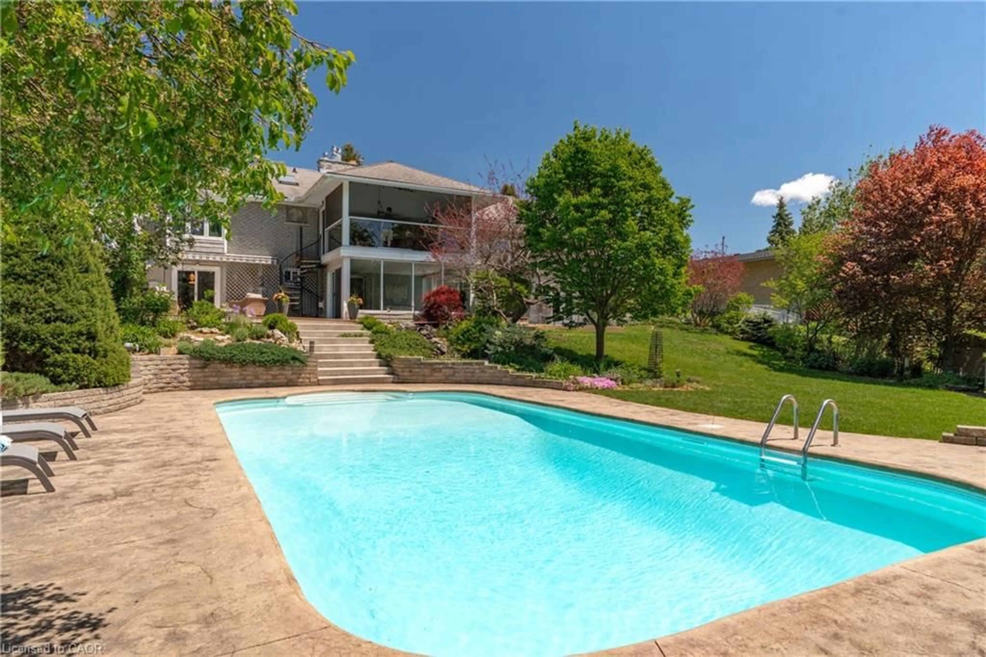 Pool for 37 Blue Forest Cres, Guelph Ontario N1H 6J2