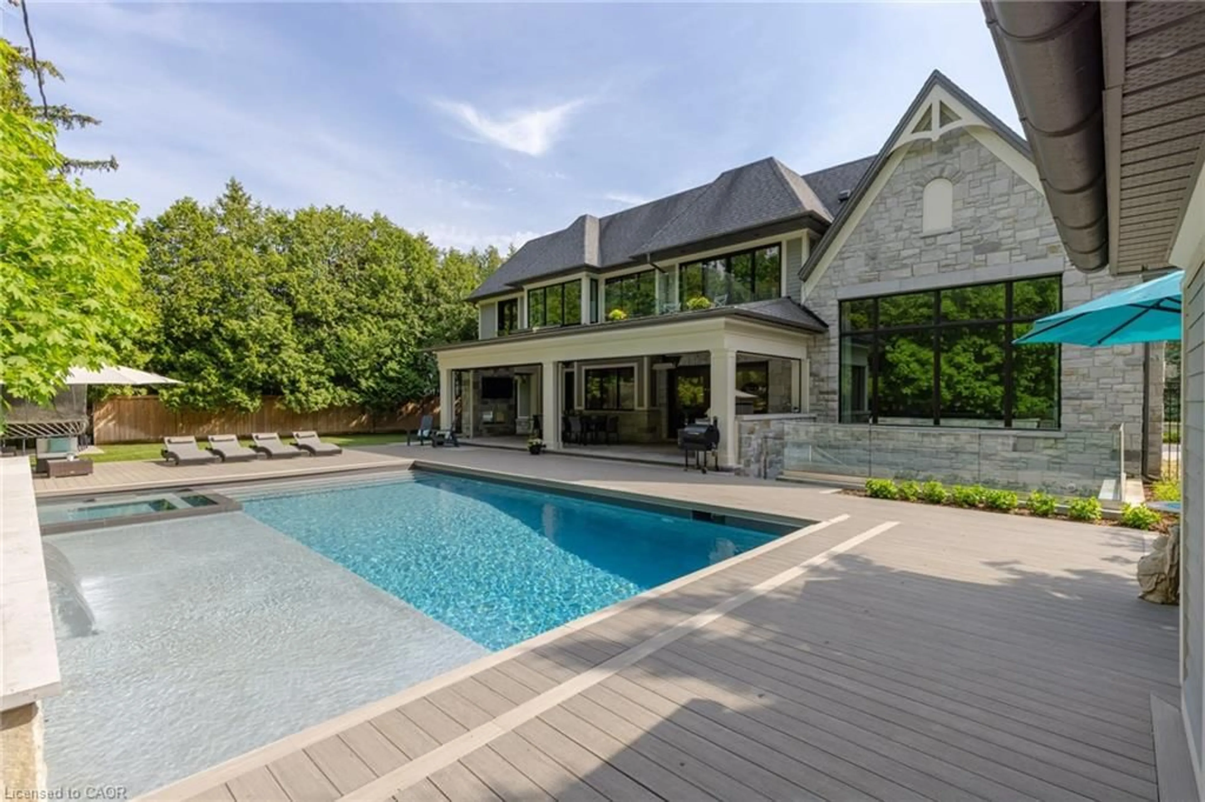 Pool for 129 Wolfdale Ave, Oakville Ontario L6L 4R9