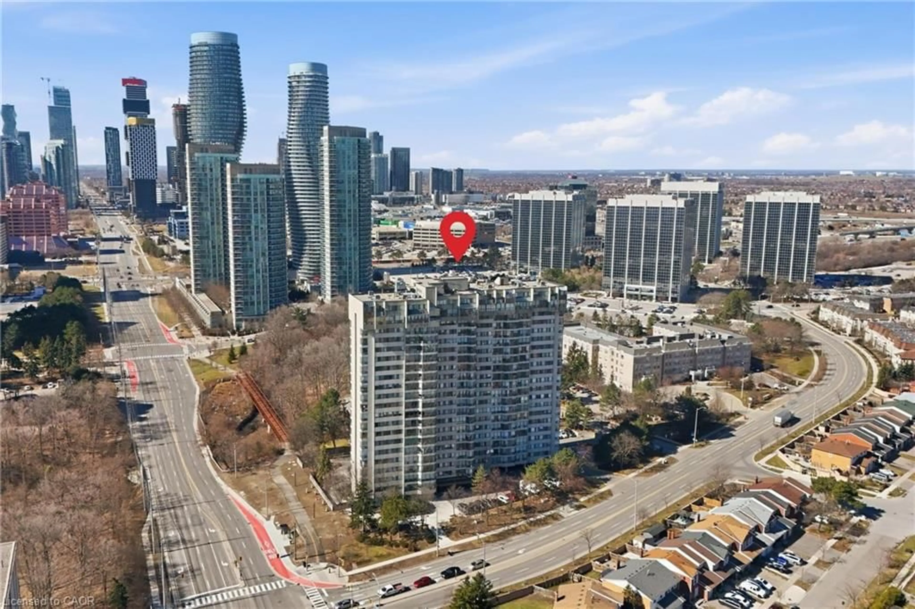 A pic from outside/outdoor area/front of a property/back of a property/a pic from drone, city buildings view from balcony for 200 Robert Speck Pky #808, Mississauga Ontario L4Z 1S3