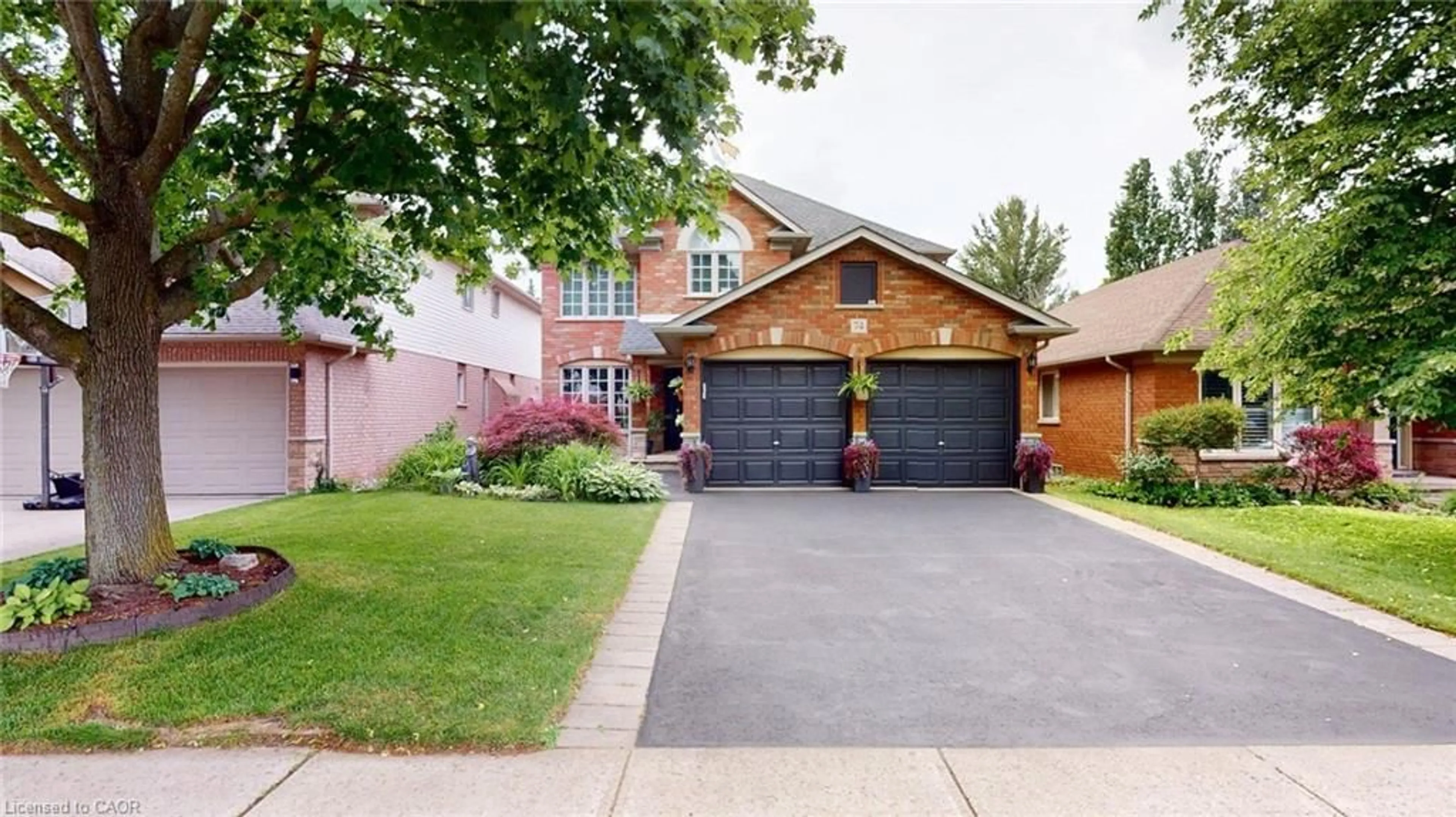 Home with brick exterior material, street for 74 Liam Dr, Hamilton Ontario L9G 4Y1