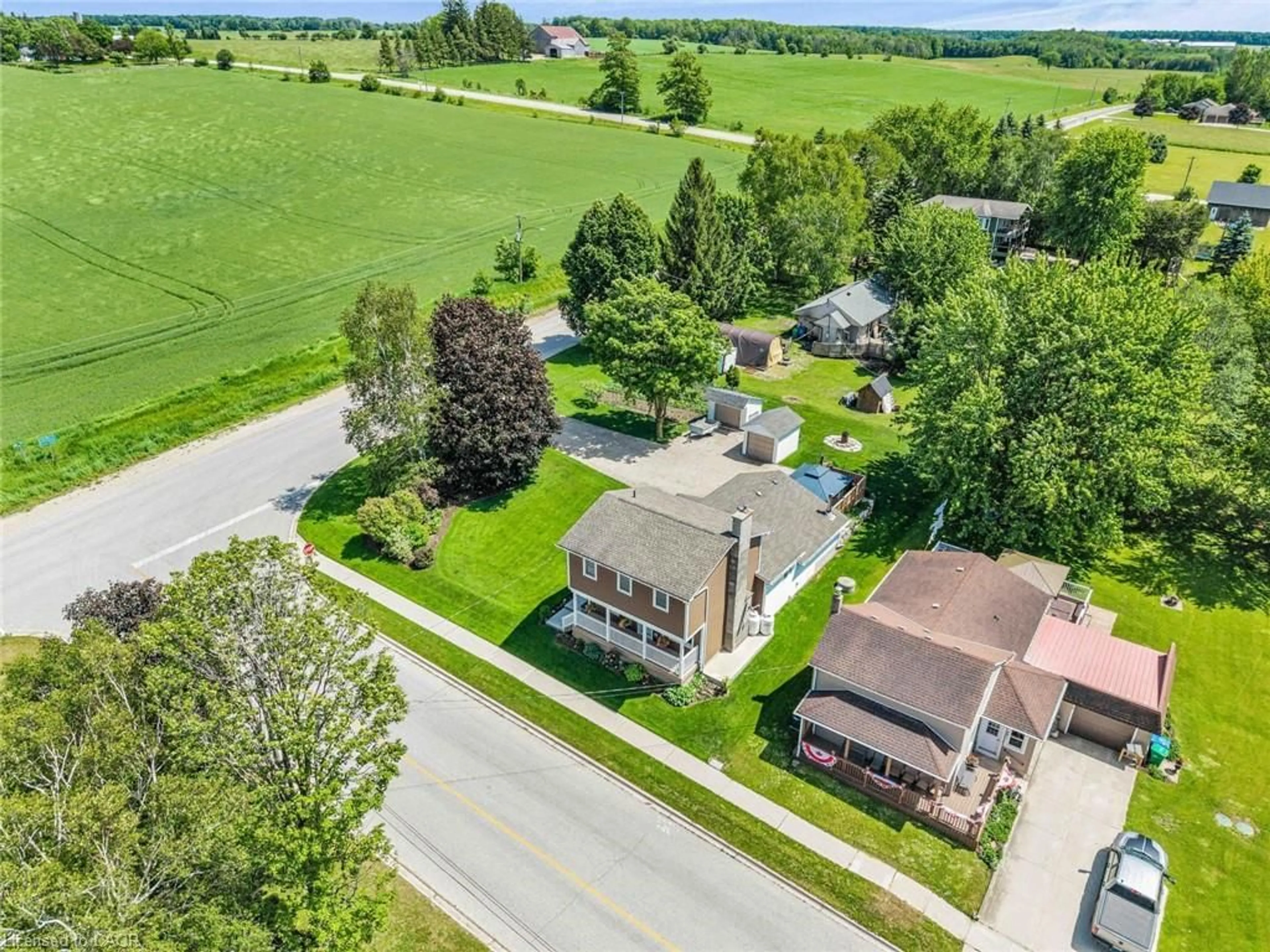 A pic from outside/outdoor area/front of a property/back of a property/a pic from drone, street for 117 Helena St, Ayton Ontario N0G 1C0