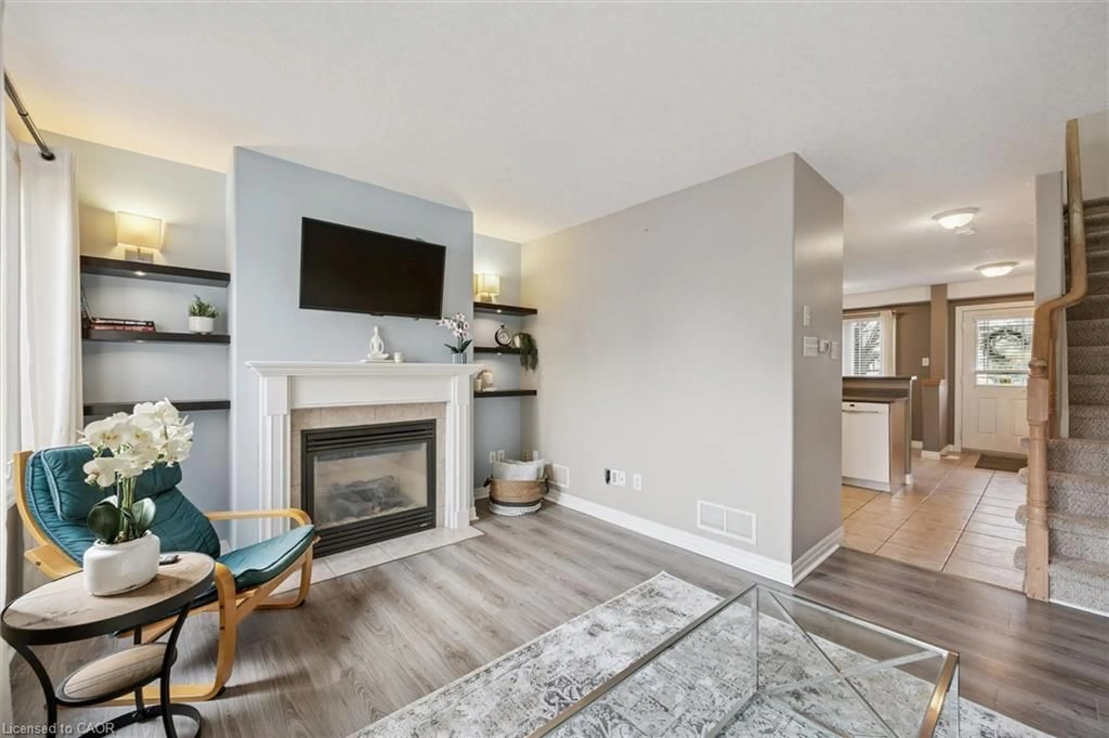 Living room with furniture, unknown for 535 Windflower Cres #54, Kitchener Ontario N2E 4L7