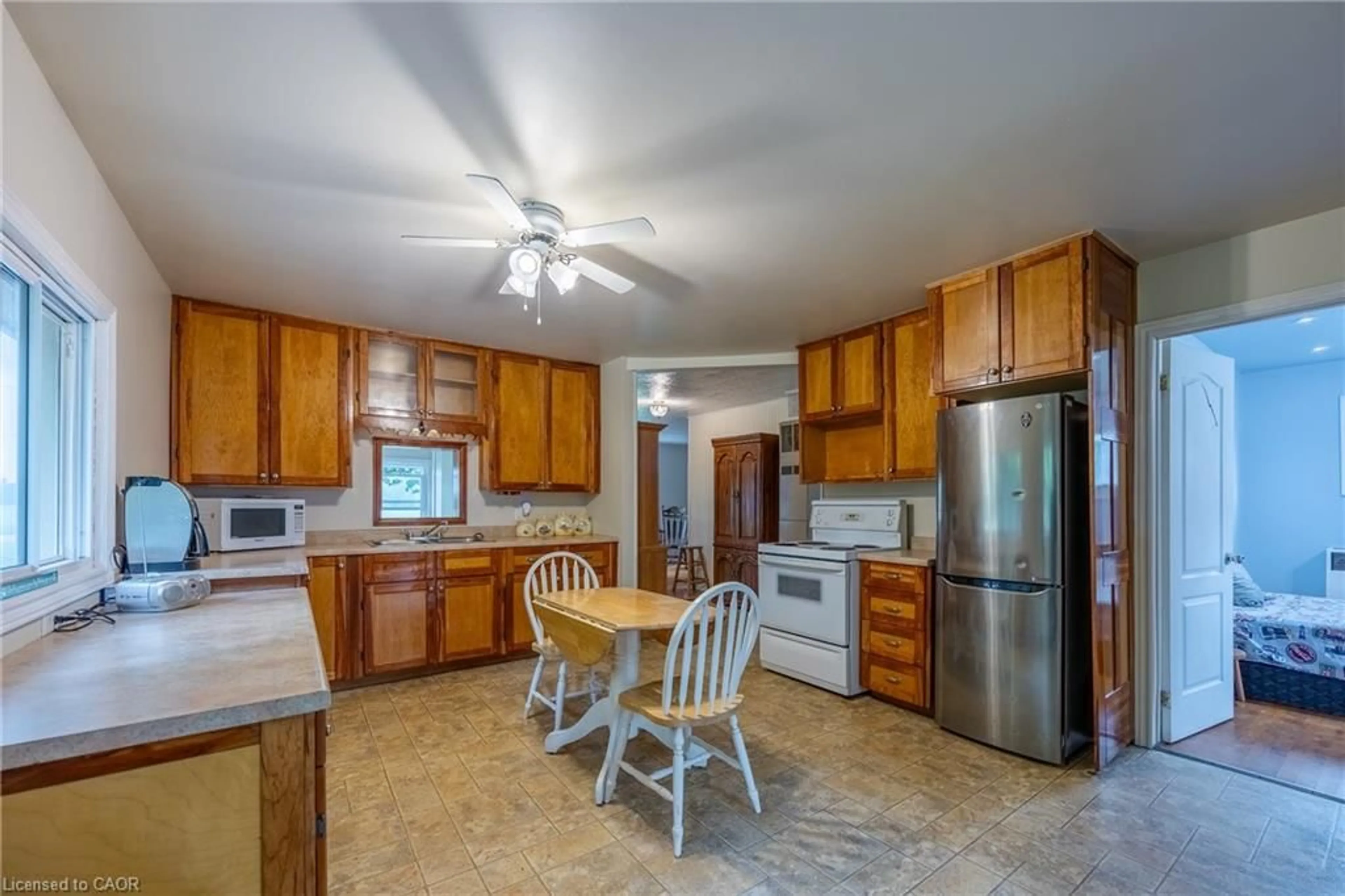 Standard kitchen, unknown for 4966 Highway 59, Courtland Ontario N0J 1E0