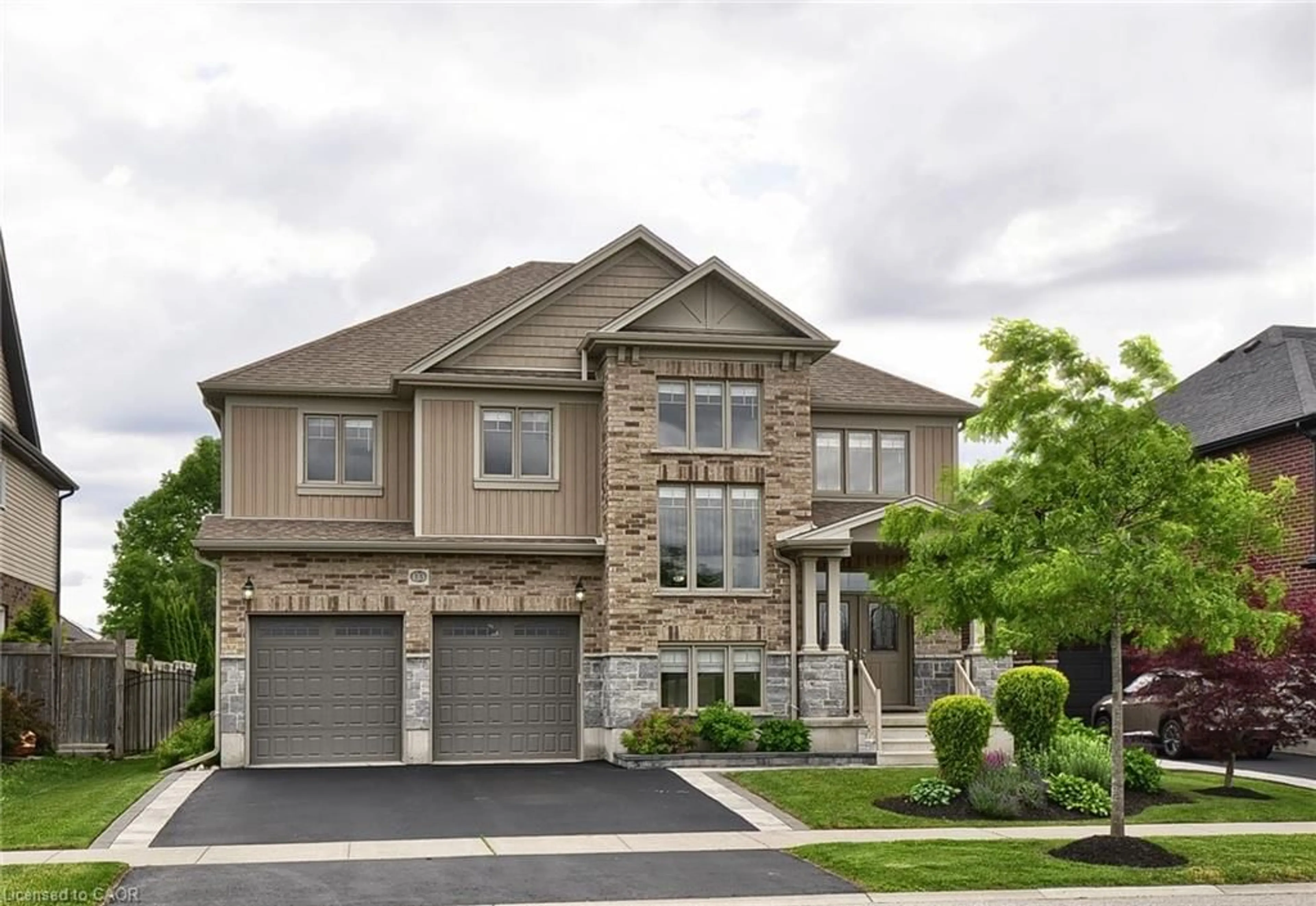 Home with brick exterior material, street for 133 Grandville Cir, Paris Ontario N3L 0A7
