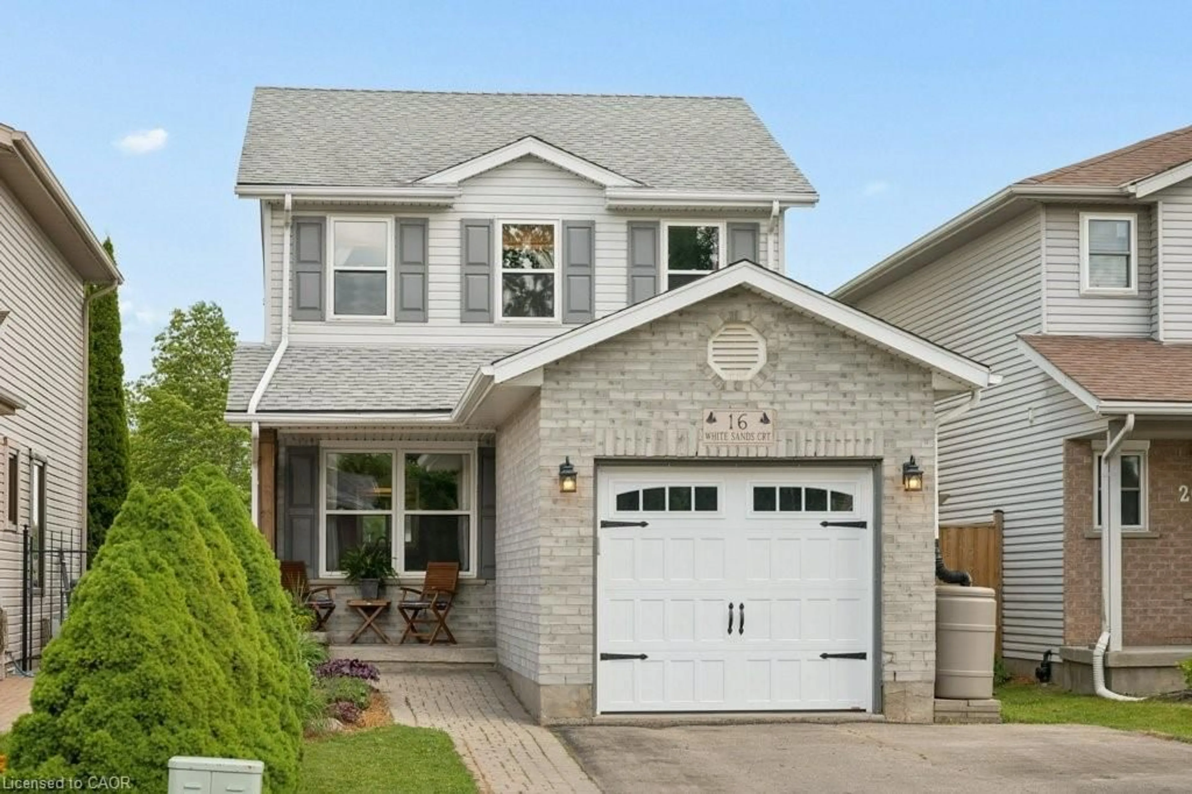 Home with brick exterior material, street for 16 White Sands Crt, Kitchener Ontario N2E 3S4