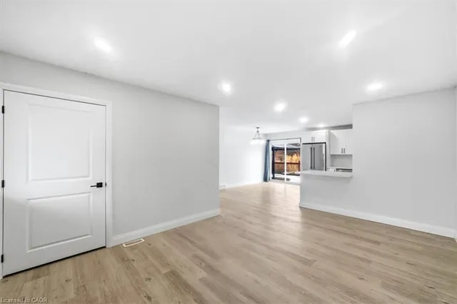 12 Main St, Selkirk 5