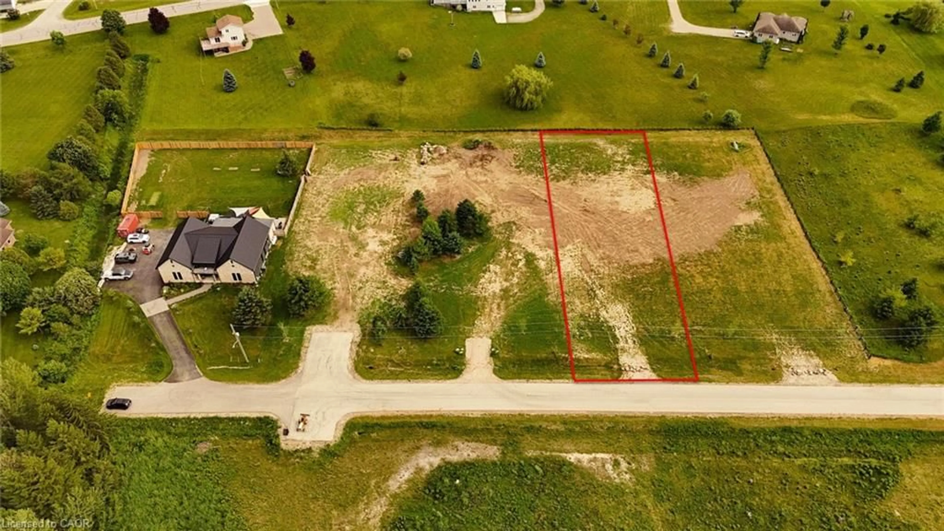 A pic from outside/outdoor area/front of a property/back of a property/a pic from drone, unknown for 1018 Currie St, Wroxeter Ontario N0G 2X0