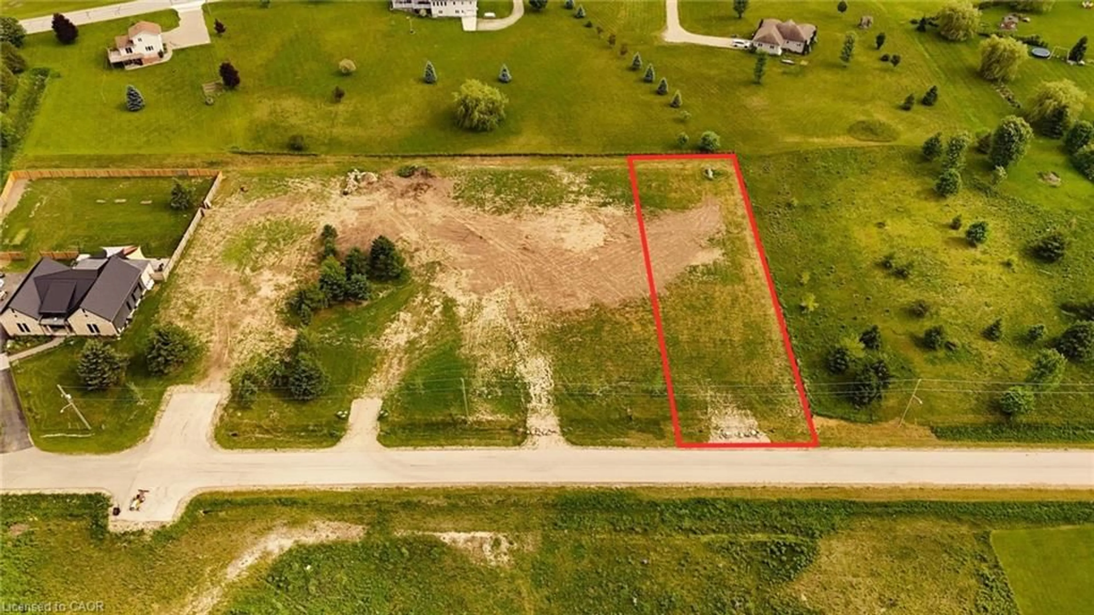 A pic from outside/outdoor area/front of a property/back of a property/a pic from drone, unknown for 1016 Currie St, Wroxeter Ontario N0G 2X0