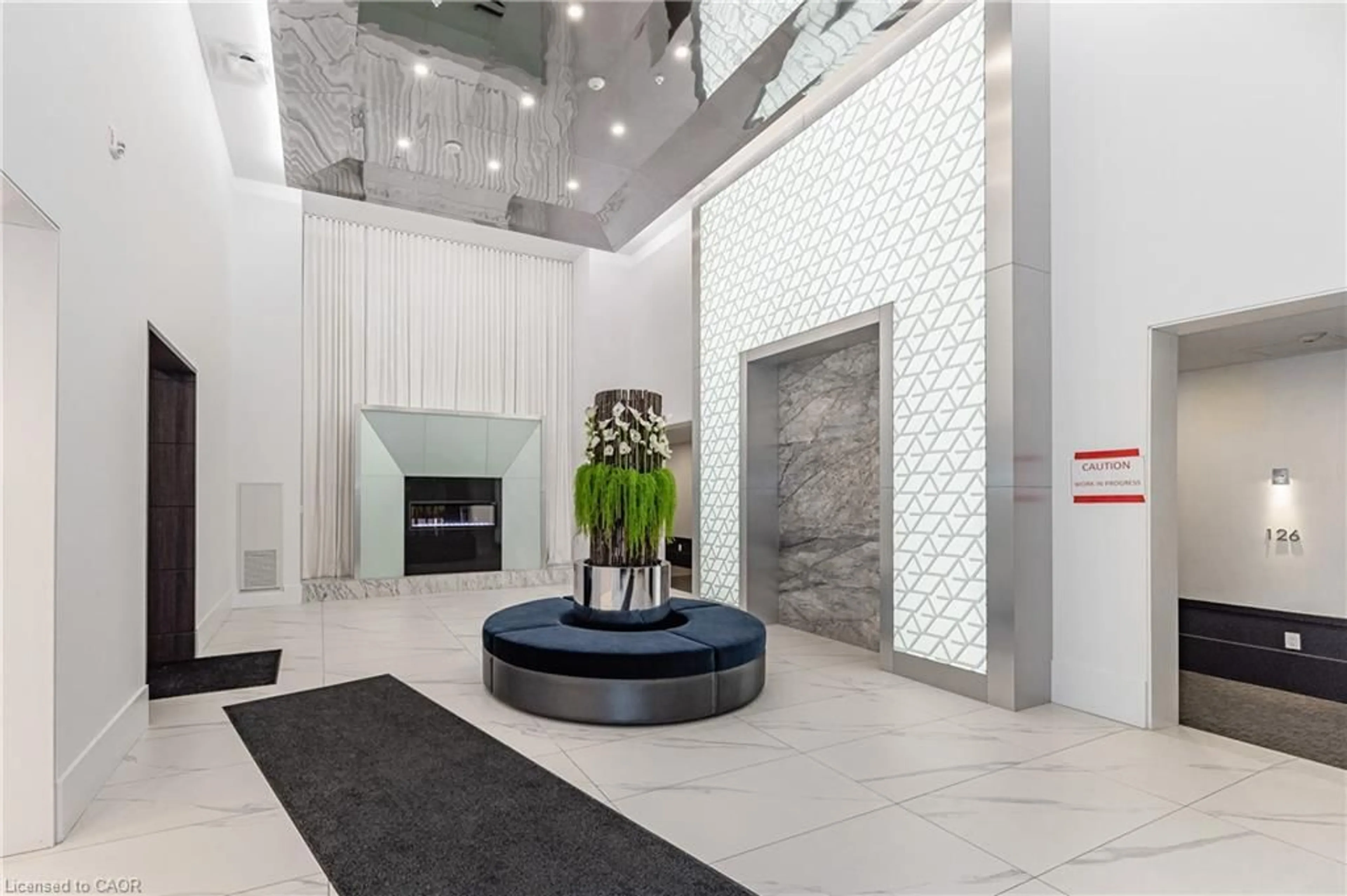 Lobby for 16 Concord Pl #808, Grimsby Ontario L3M 0J1