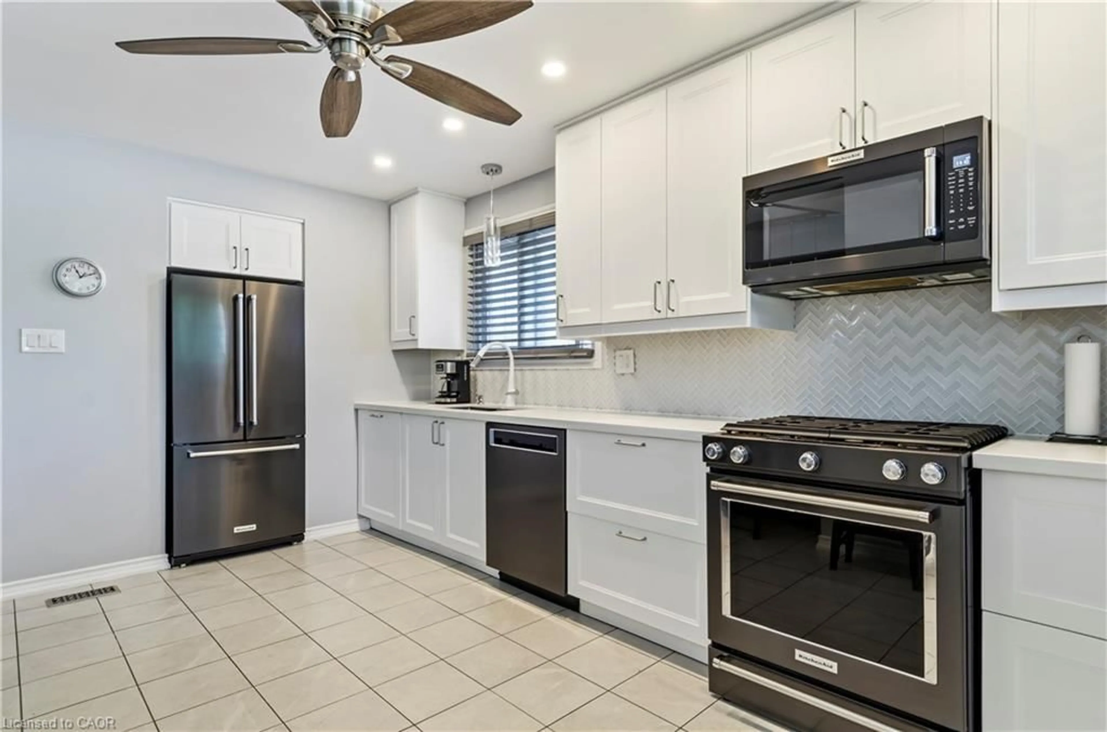 Unknown for 605 Grey St, Brantford Ontario N3S 4X9