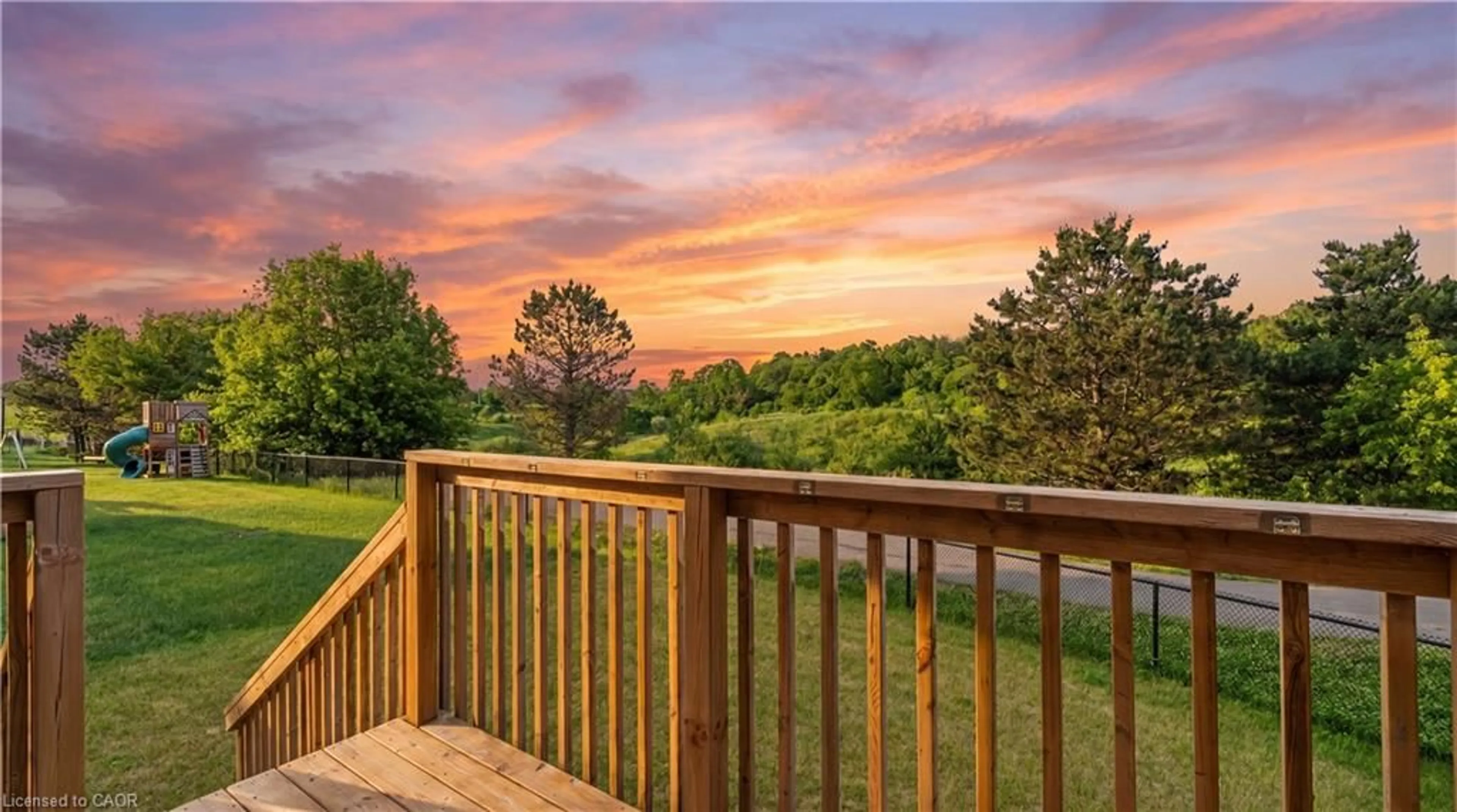 Patio, water/lake/river/ocean view for 97 Lilac Cir, Caledonia Ontario N3W 0H6